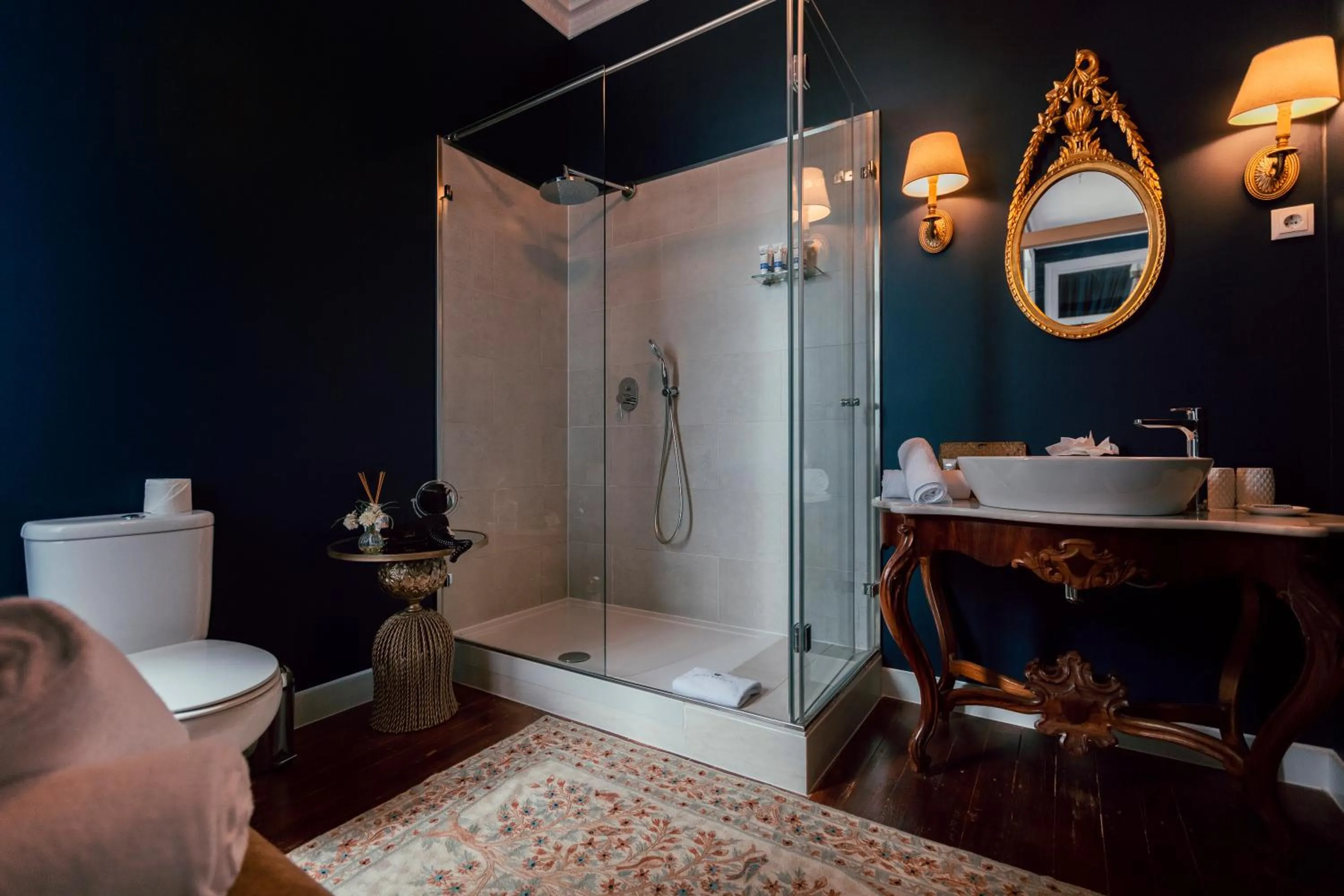 Bathroom in Torel Palace Lisbon