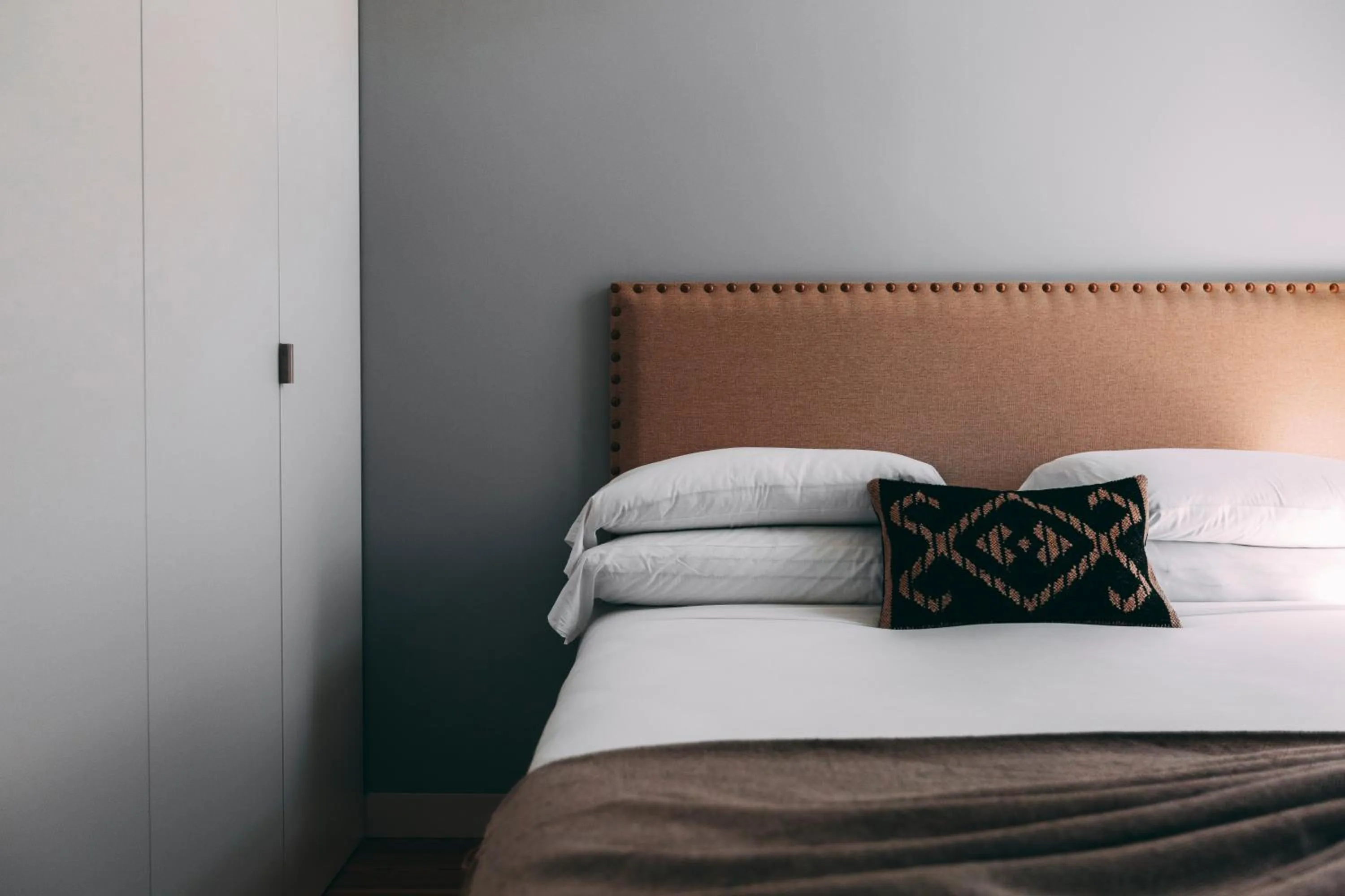 Bedroom, Bed in Torel Palace Lisbon