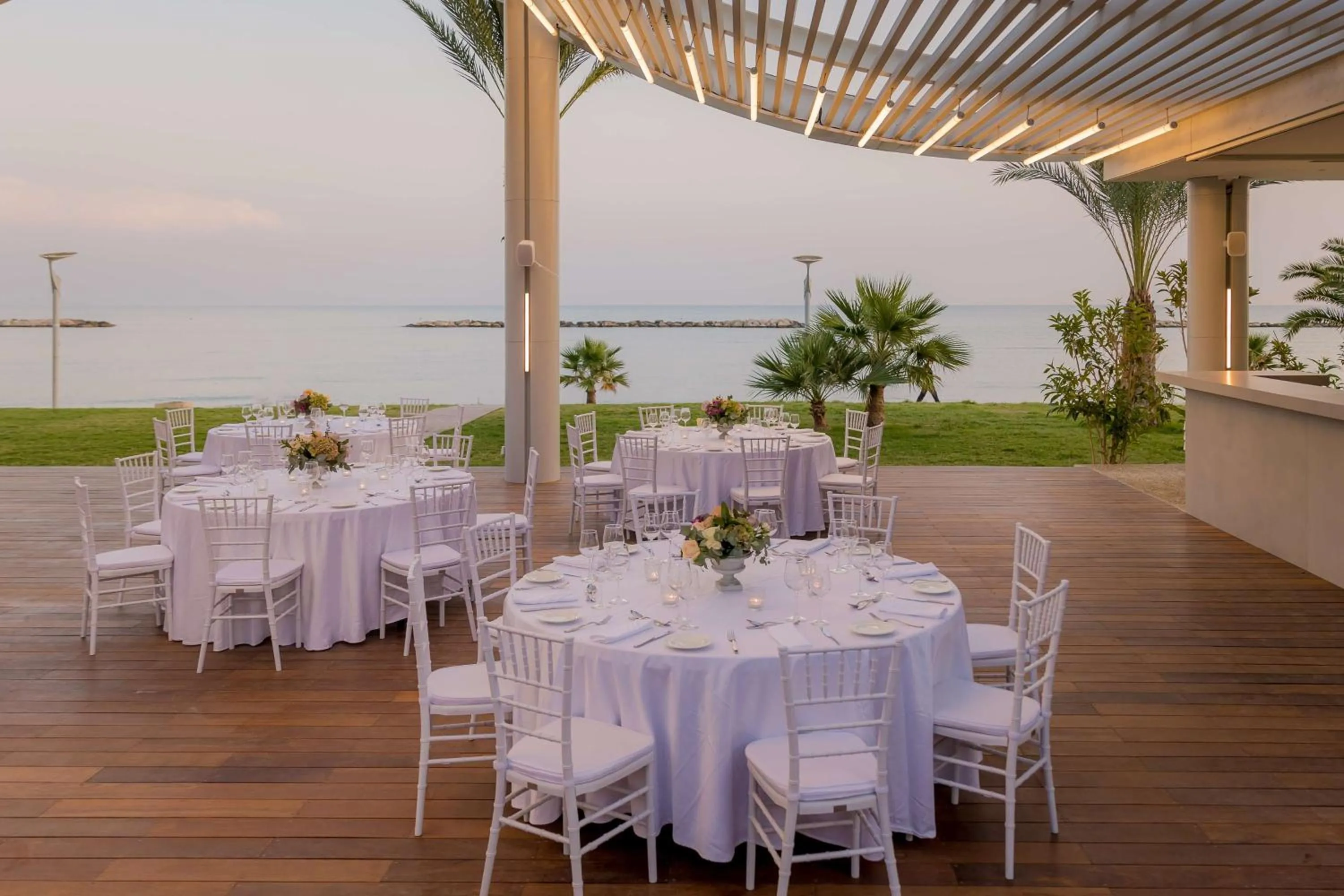 wedding in Radisson Beach Resort Larnaca