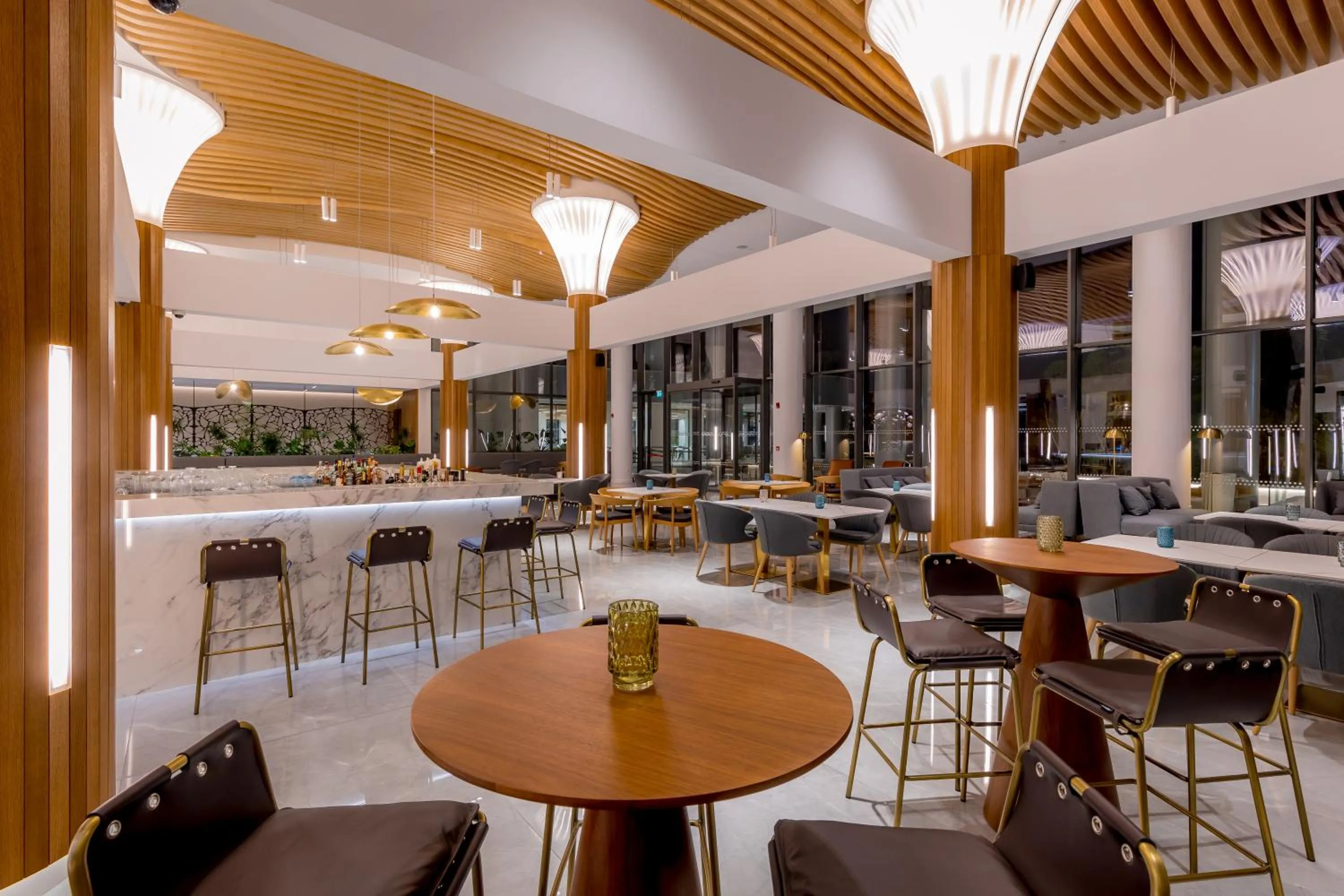 Lobby or reception in Radisson Beach Resort Larnaca