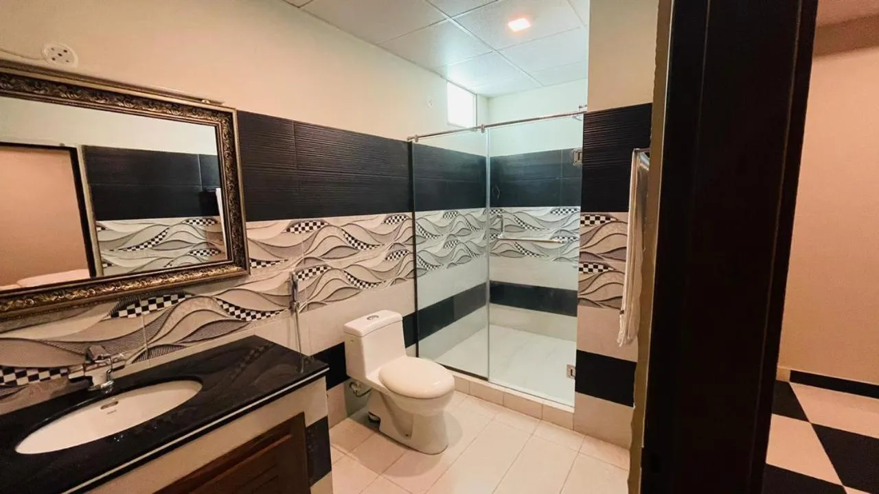 Golden Sand Hotel Rahim Yar Khan