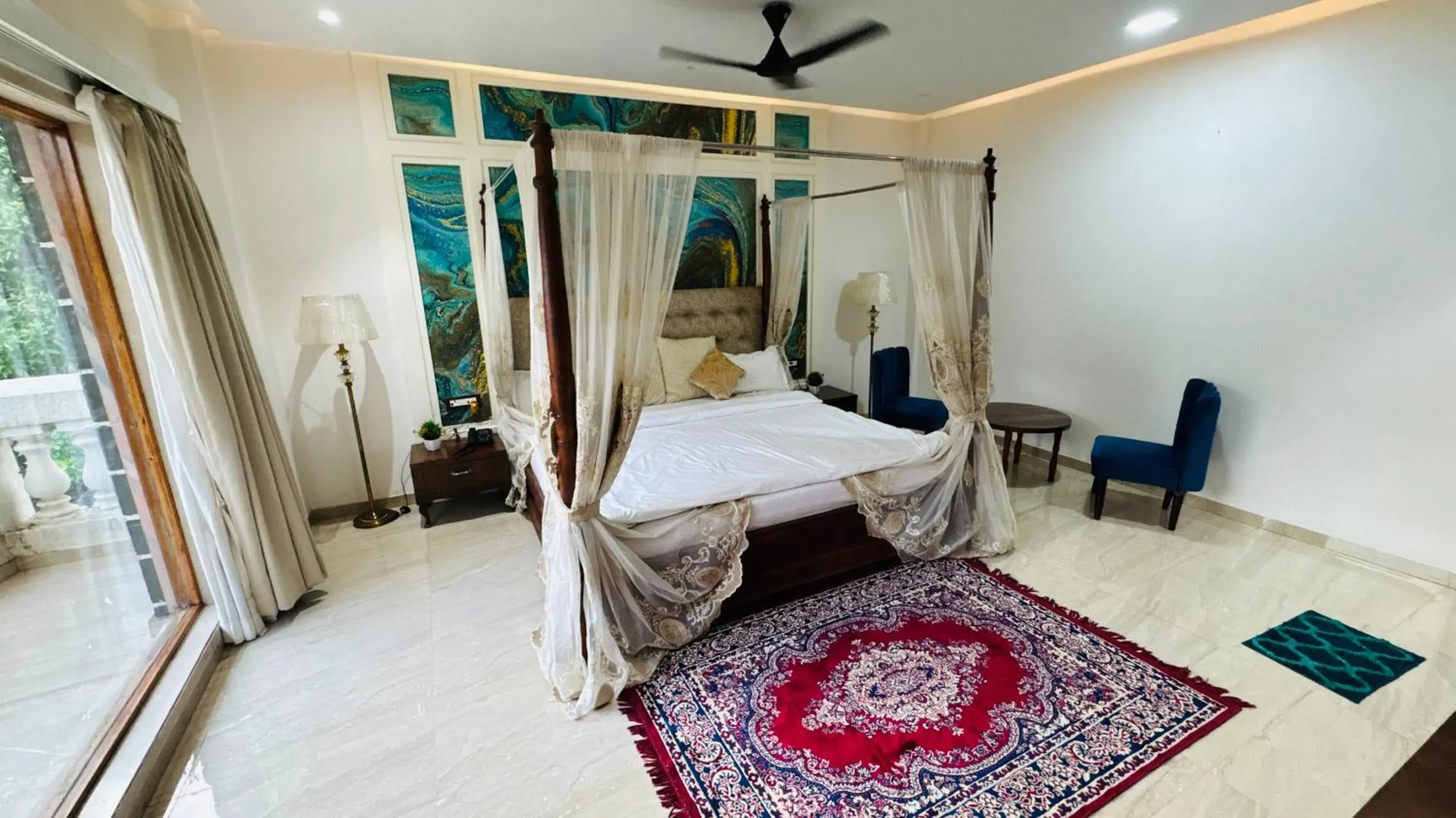 Superior King Room in The Luxury Maharaja The Royal Resort Superior King Room in The Luxury Maharaja The Royal Resort