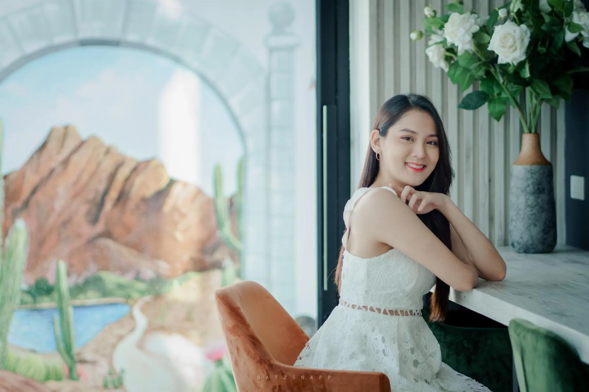 Area and facilities in Play Poshtel & Cafe'