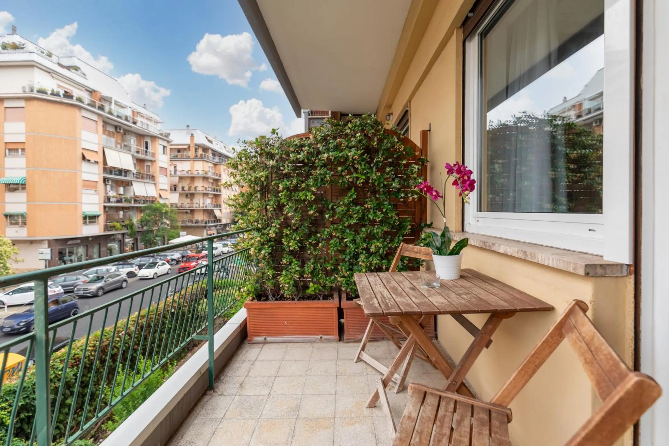 Balcony/Terrace in Fleming Suites by Hili