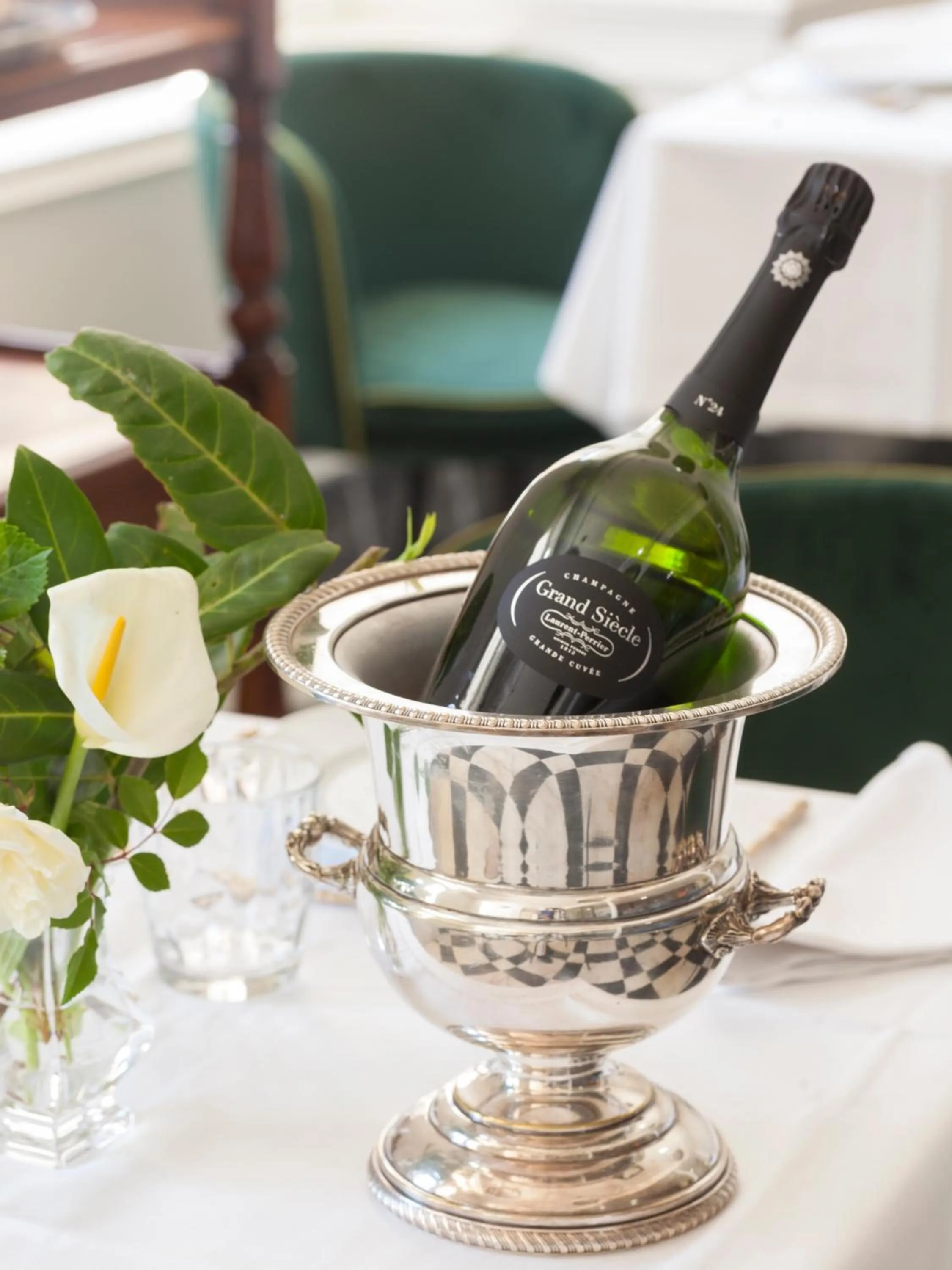 Restaurant/places to eat in Gran hotel Brillante