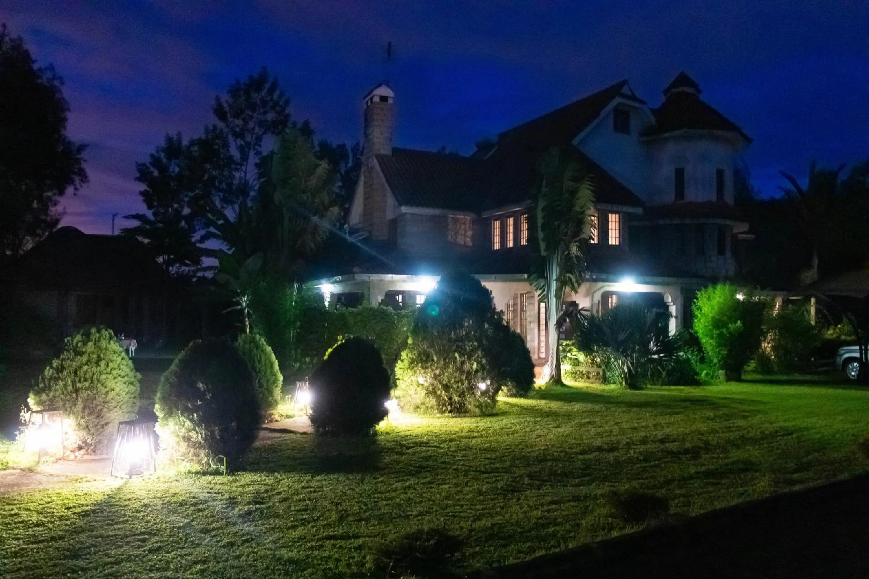 Property building in Edaala Comfort - B&B