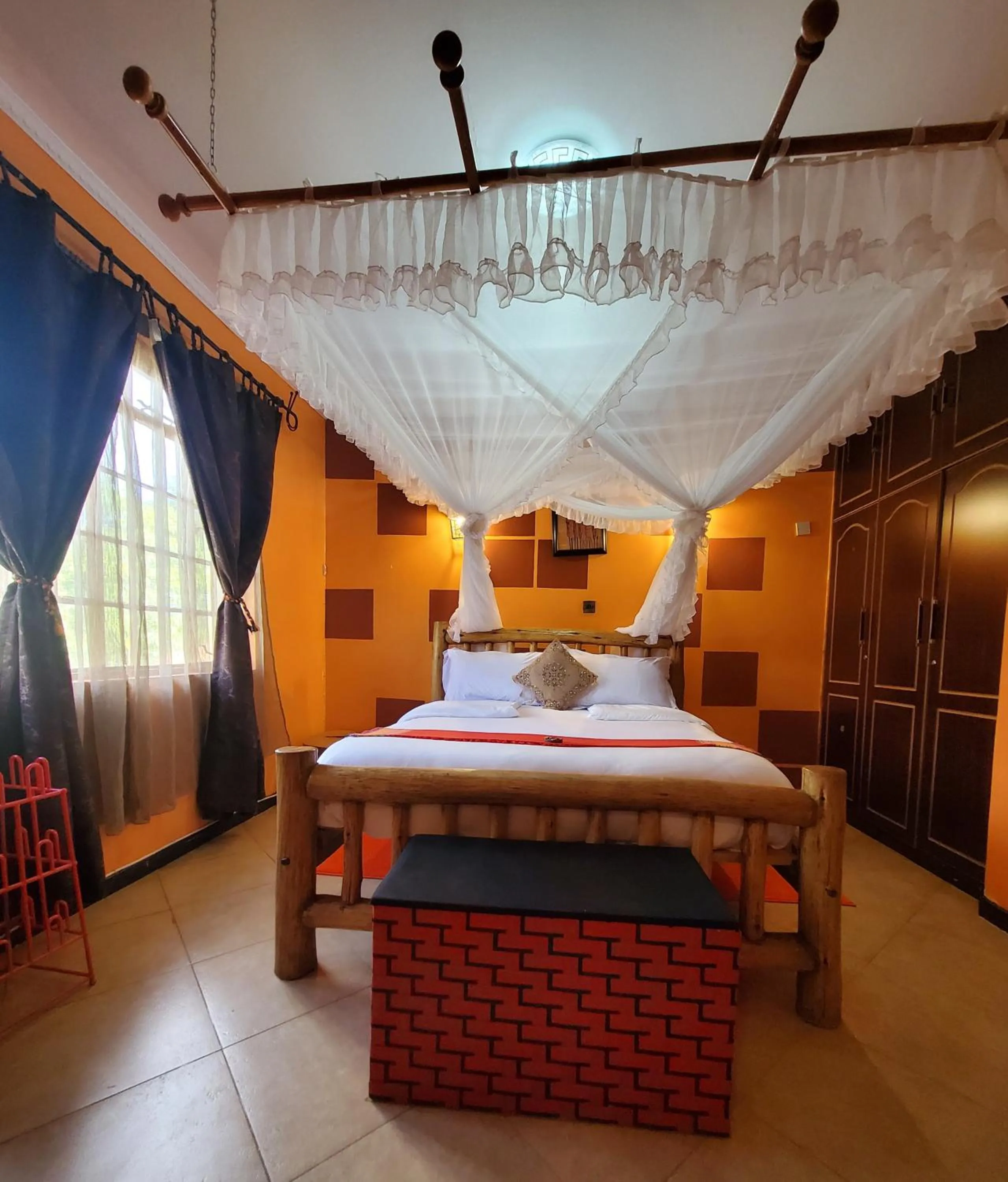 Bedroom, Bed in Edaala Comfort - B&B