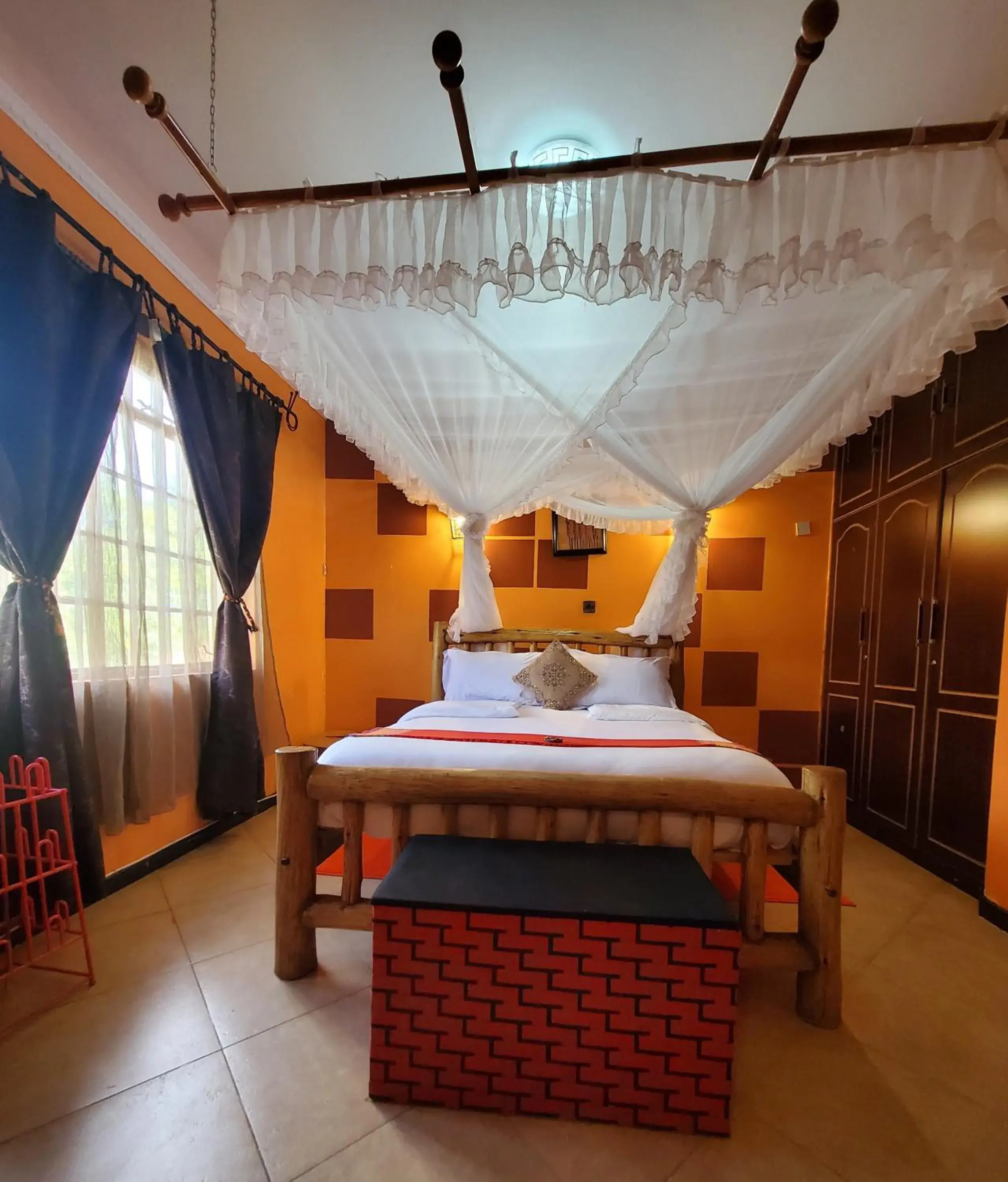 Deluxe Double Room with Bath in Edaala Comfort - B&B Deluxe Double Room with Bath in Edaala Comfort - B&B