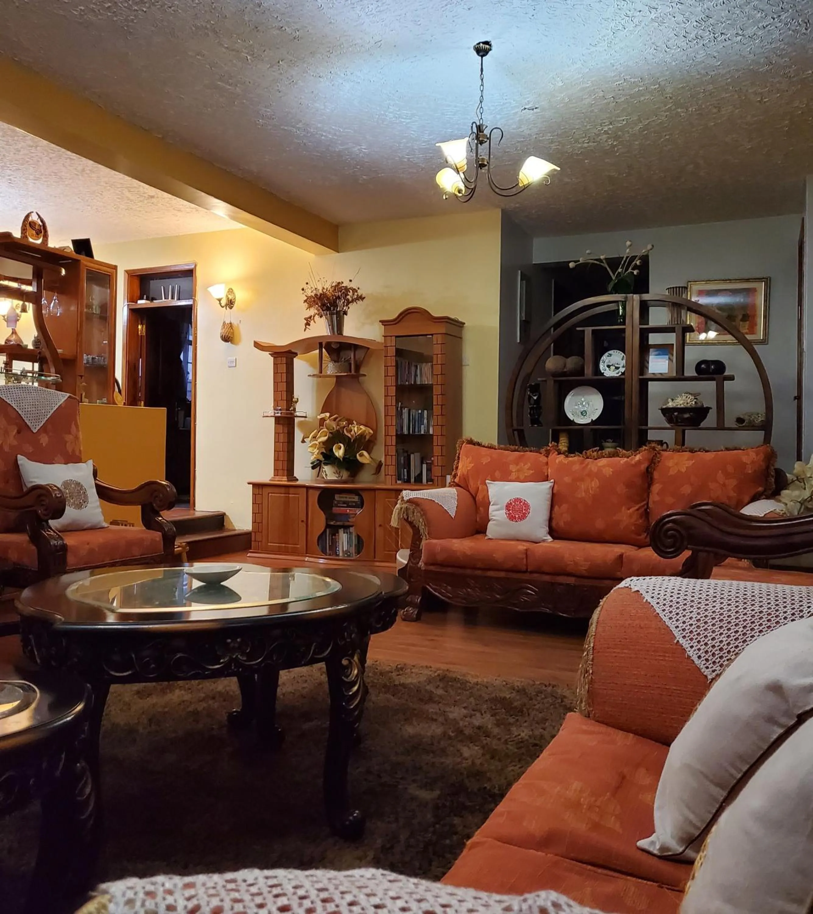 Communal lounge/ TV room in Edaala Comfort - B&B