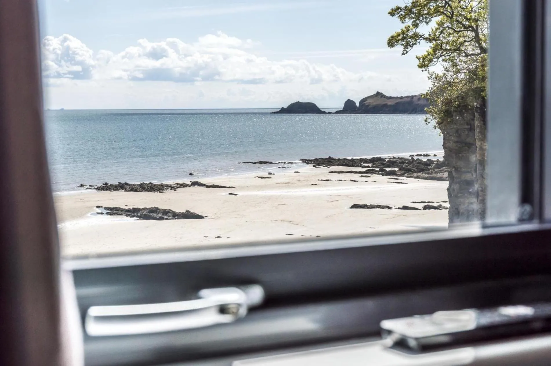 Floor plan in No 6 Ocean Cabins - Saundersfoot Harbour - Saundersfoot