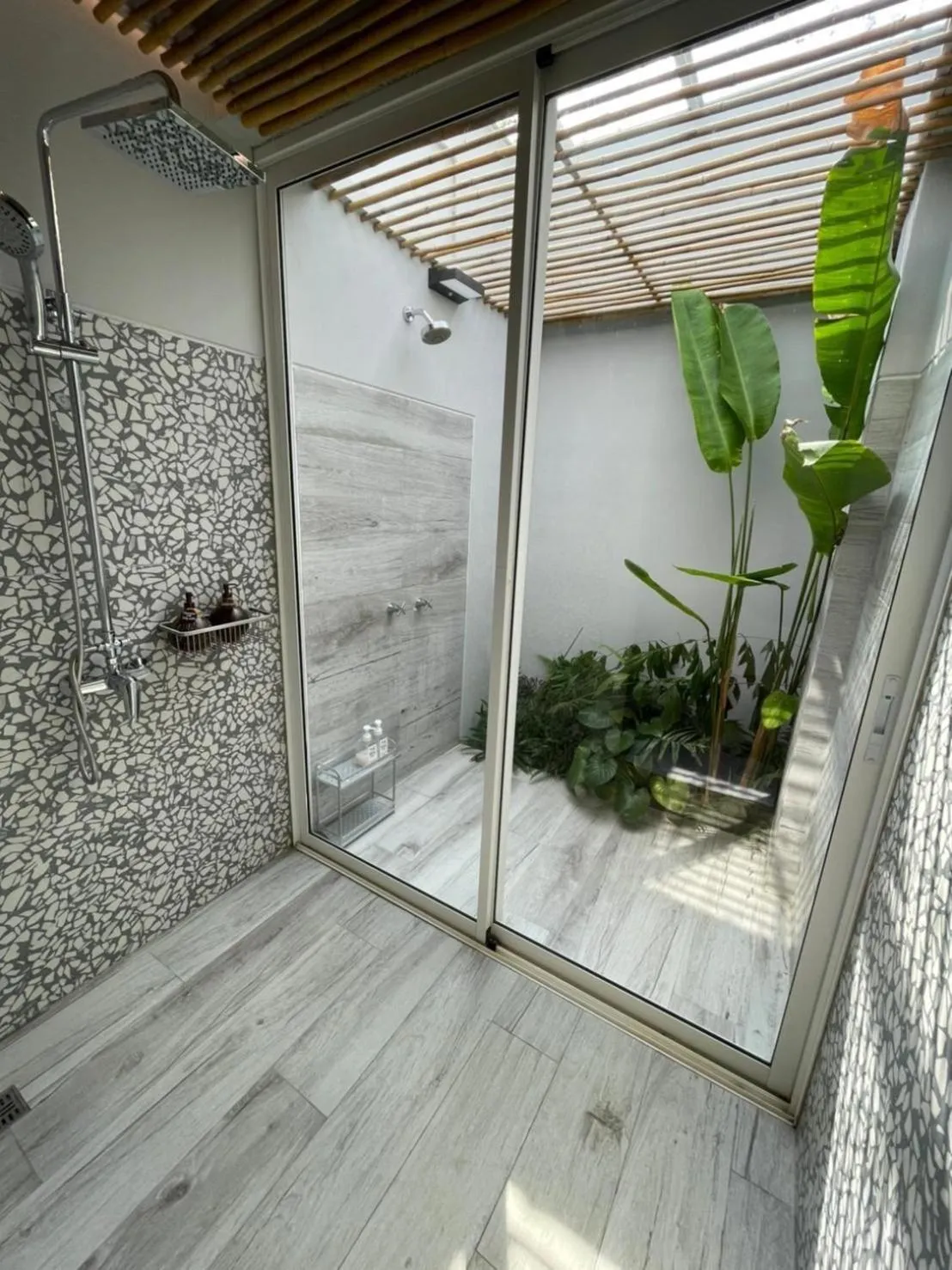 Shower in The Mak Trat