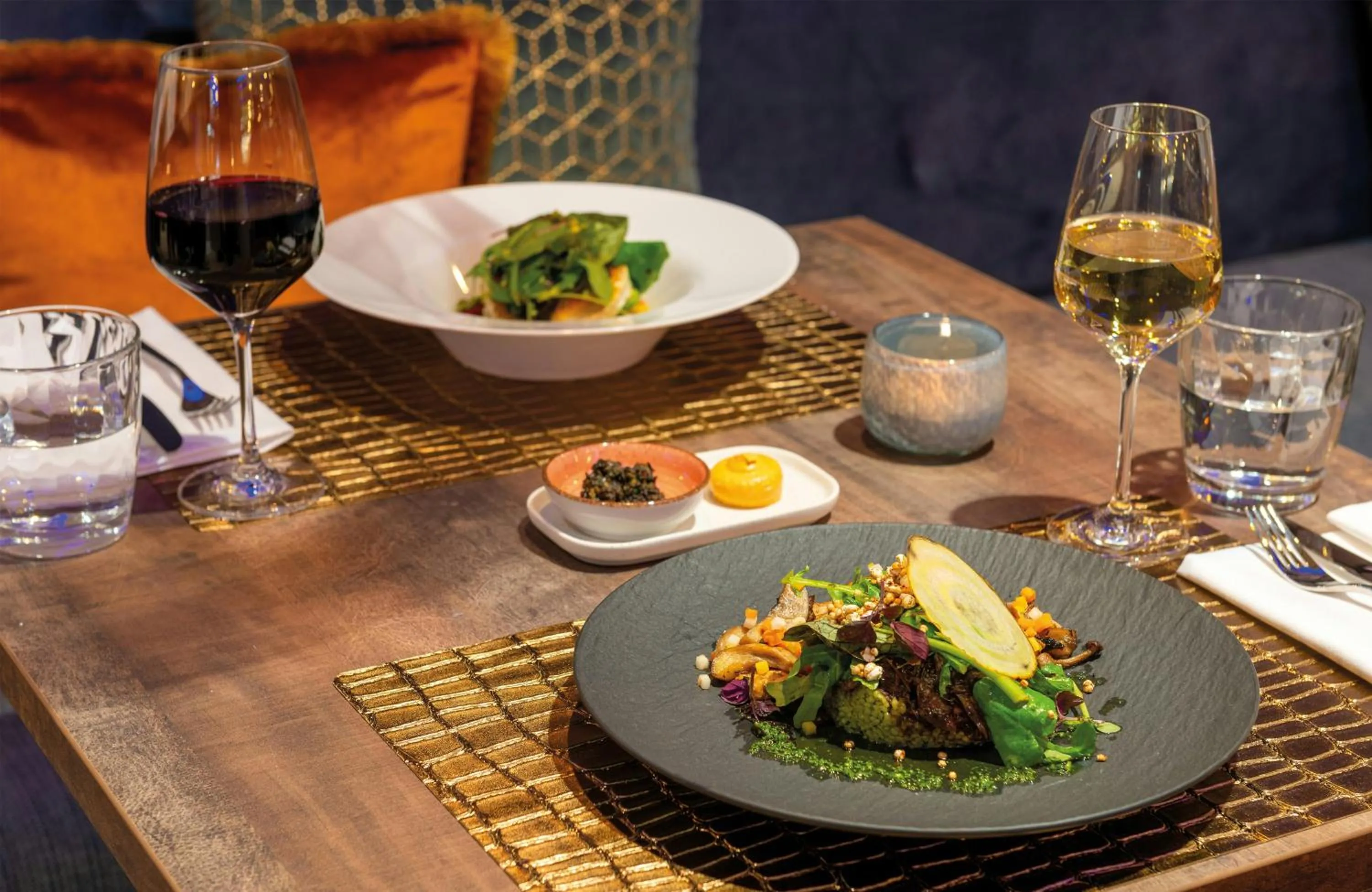 Restaurant/places to eat in Leonardo Hotel Augsburg