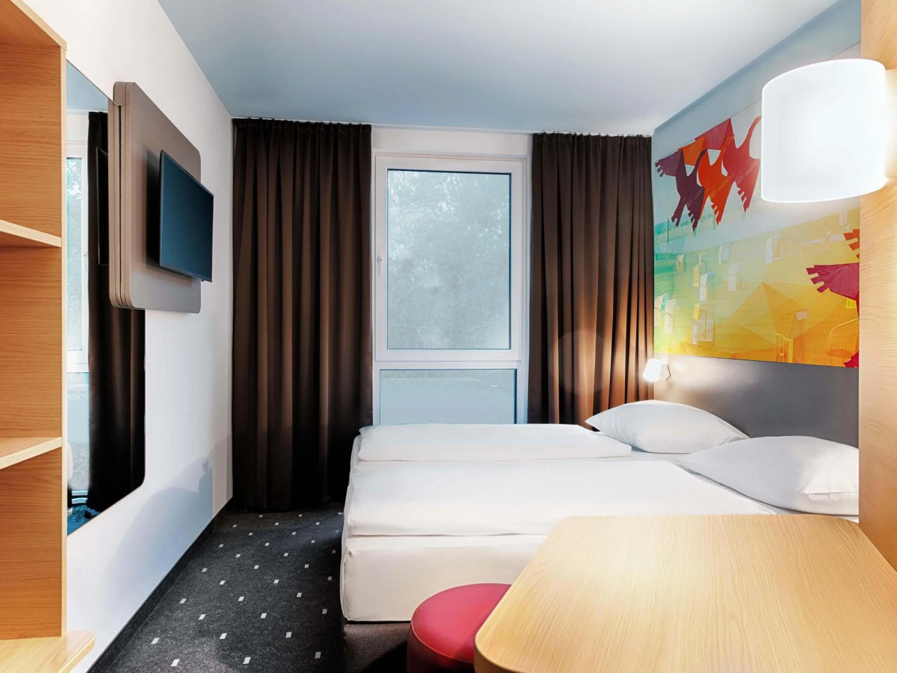 Photo of the whole room, Bed in B&B Hotel Cuxhaven