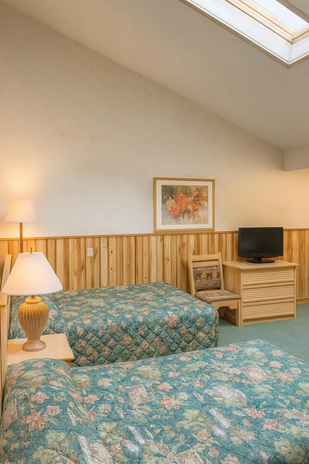 Bed in Smoketree Lodge