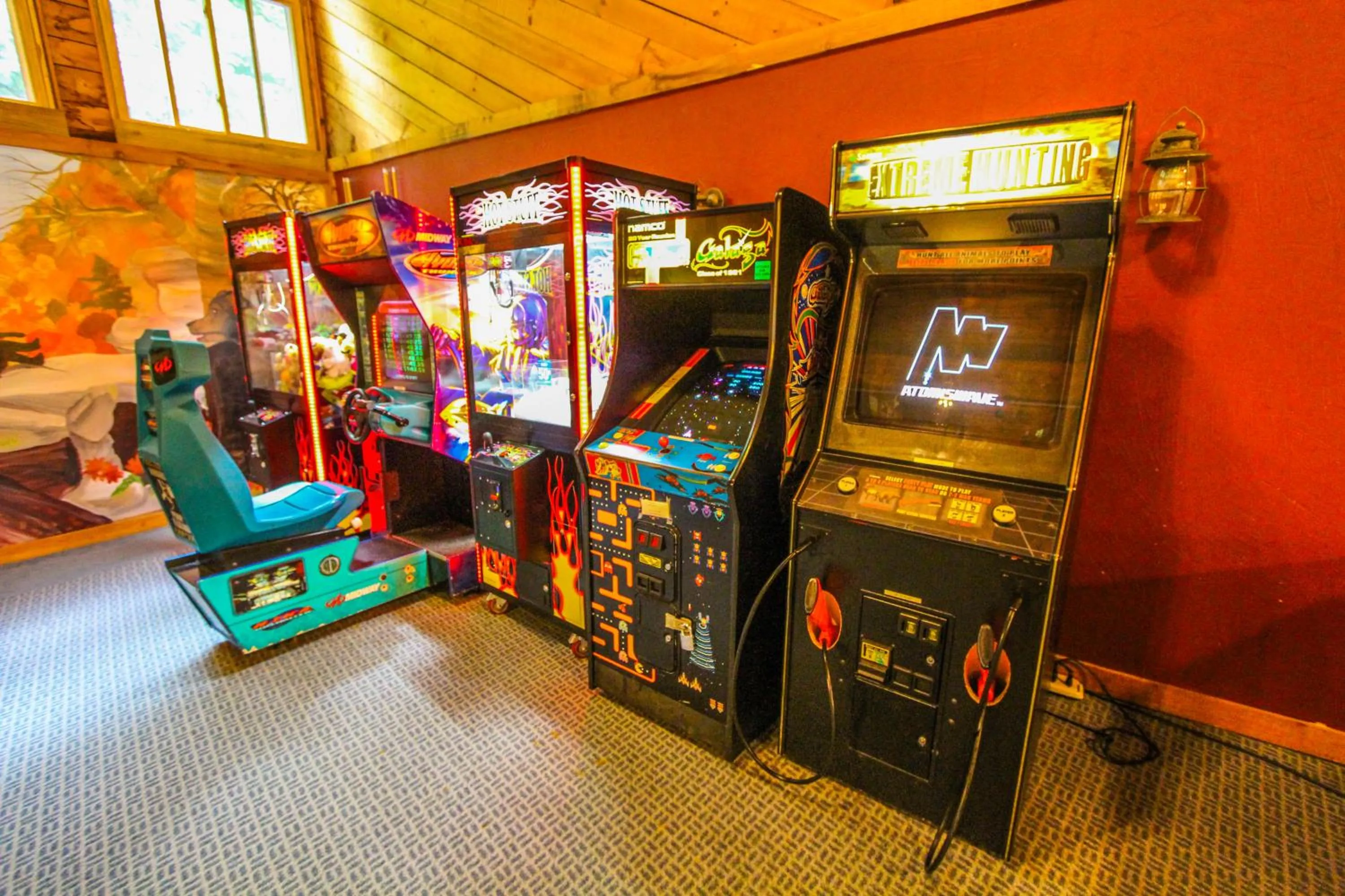 Game Room in Smoketree Lodge