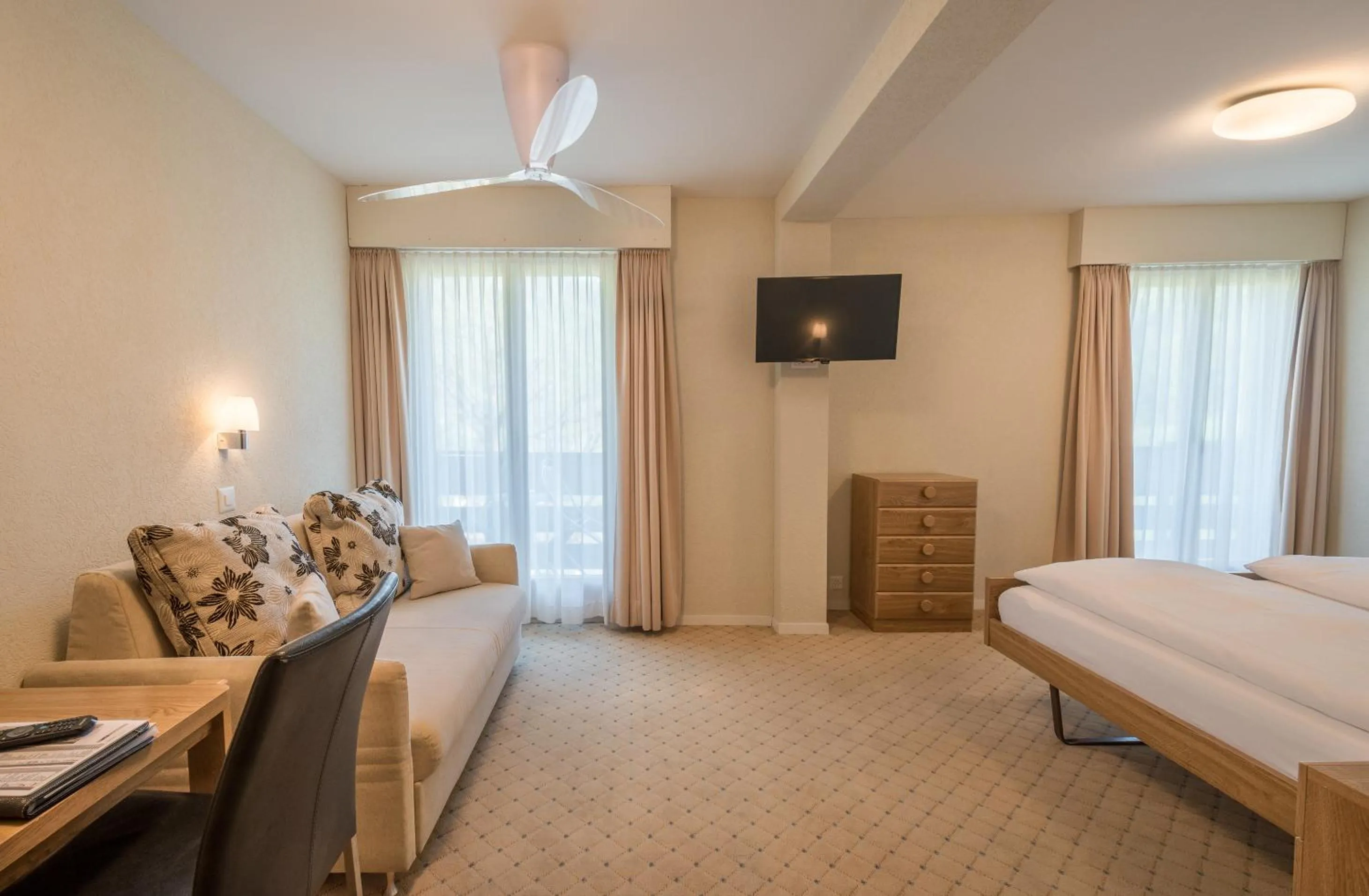 Photo of the whole room, Bed in Hotel Berghof Amaranth