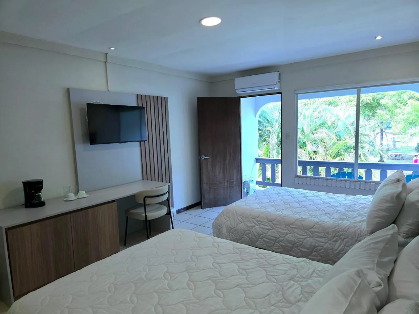 Bedroom, Bed in Puerto Azul Hotel