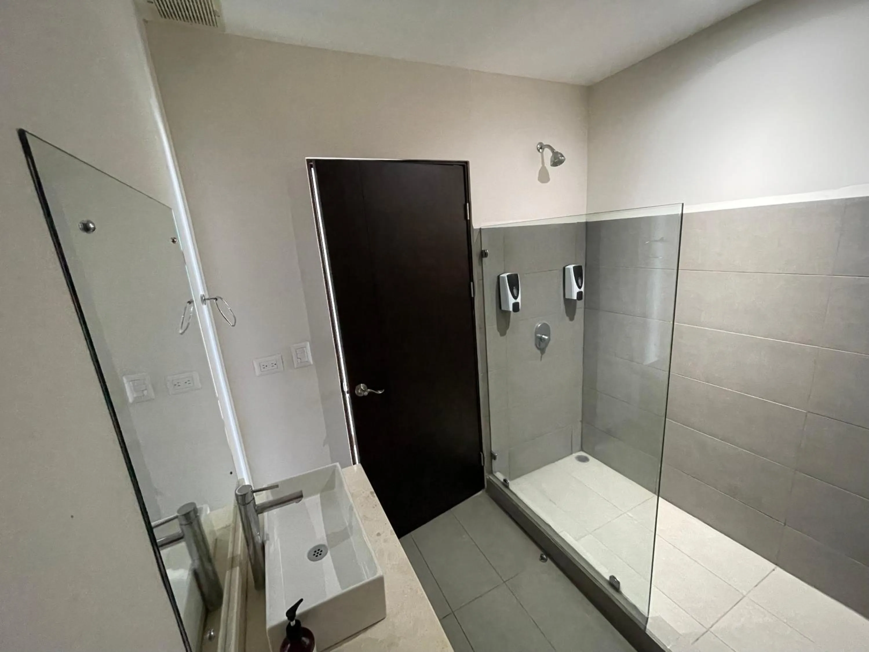 Bathroom in Puerto Azul Hotel