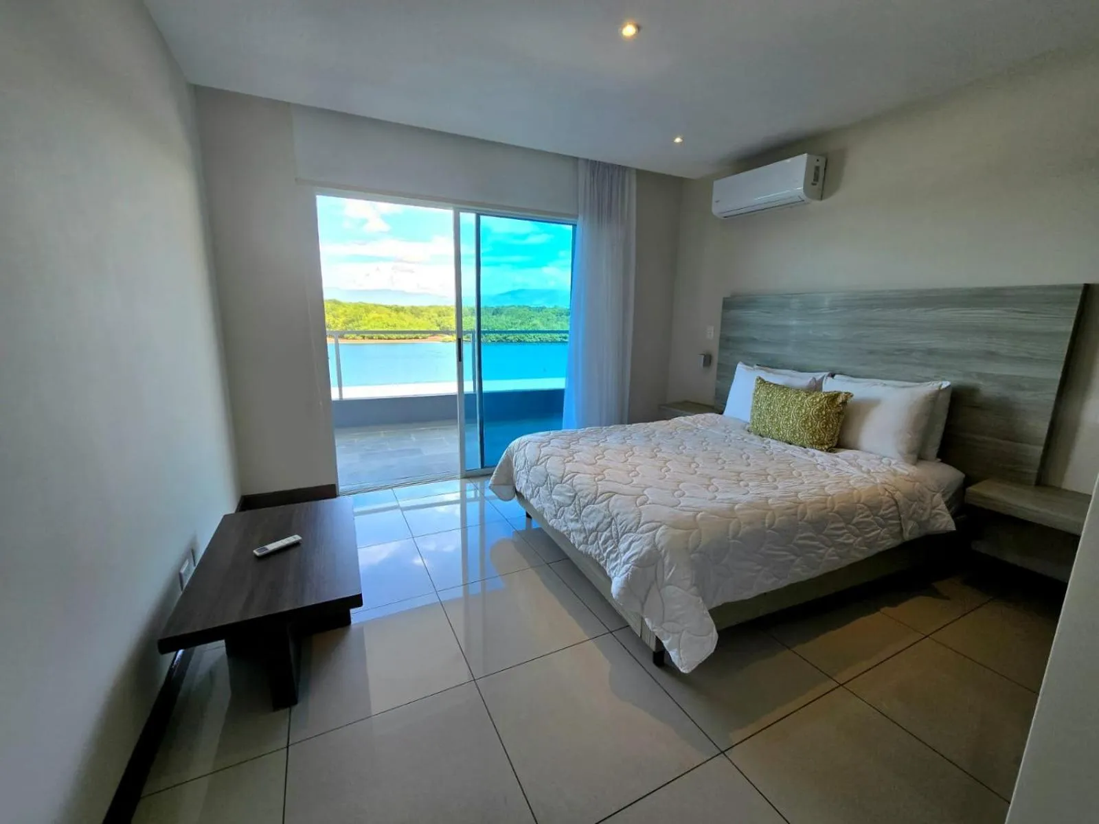 Bedroom, Bed in Puerto Azul Hotel