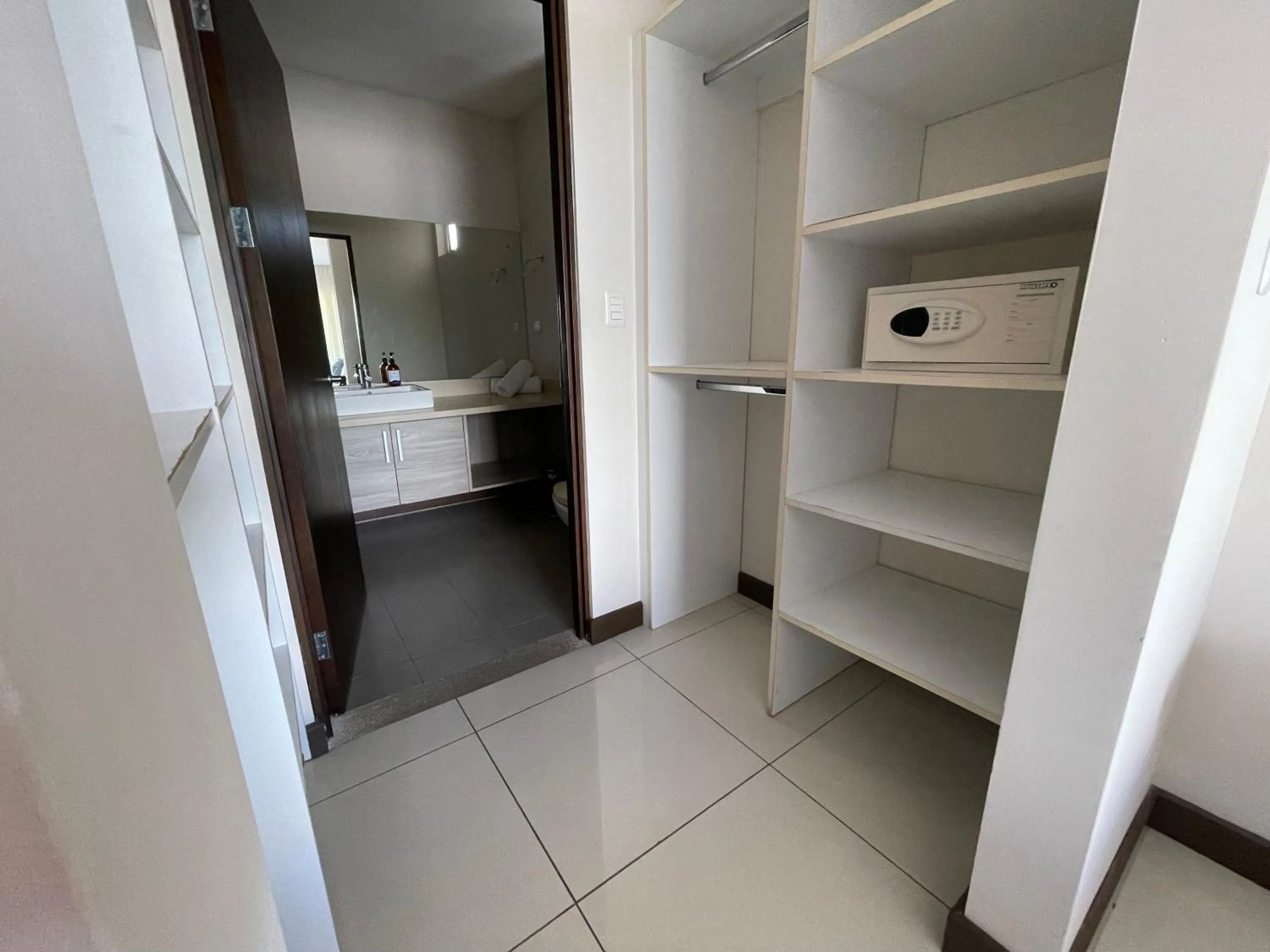 wardrobe in Puerto Azul Hotel