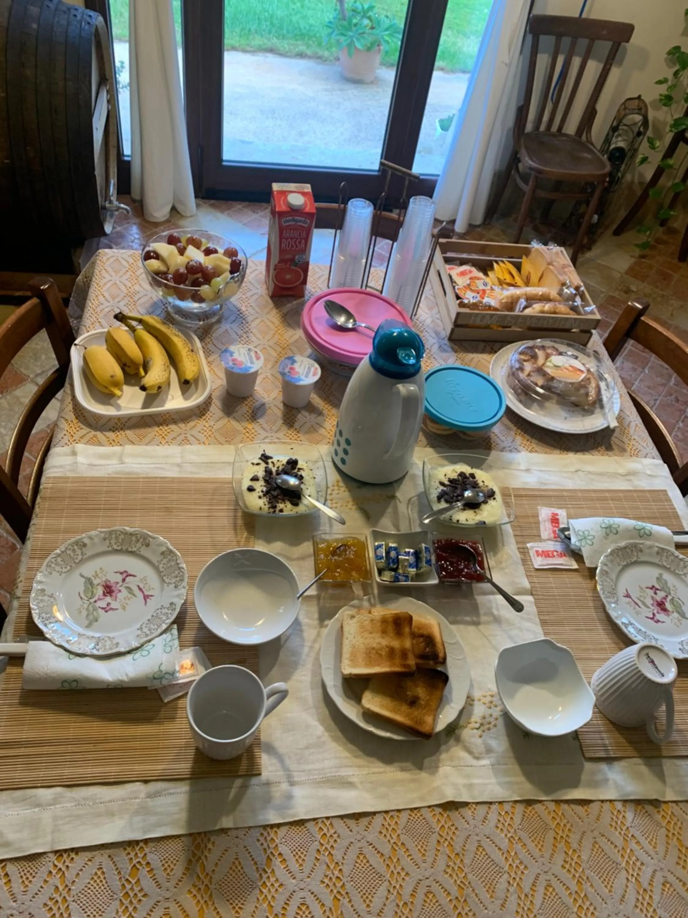 Breakfast in Villa i Dammusi