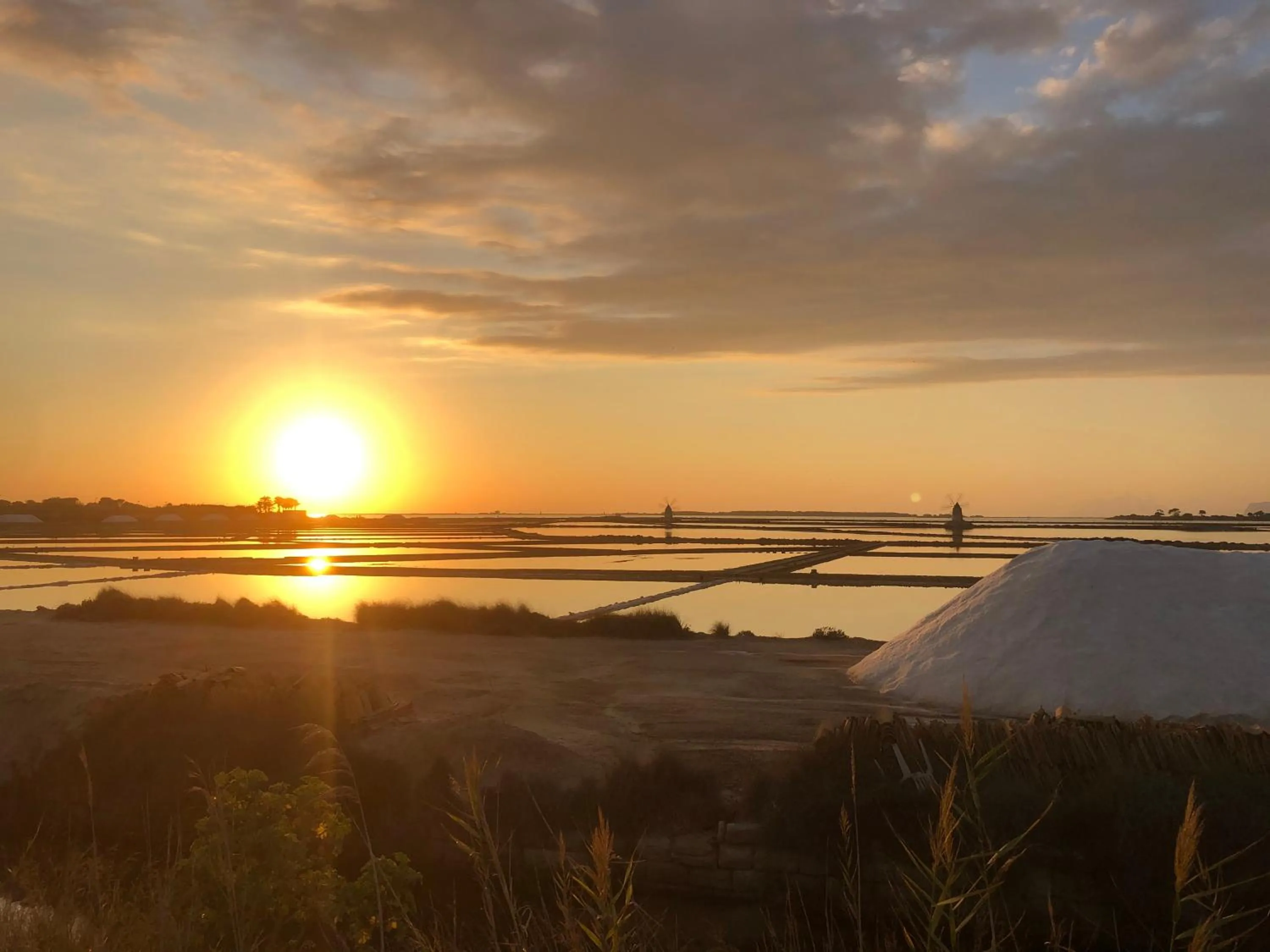 Sunset in Villa i Dammusi