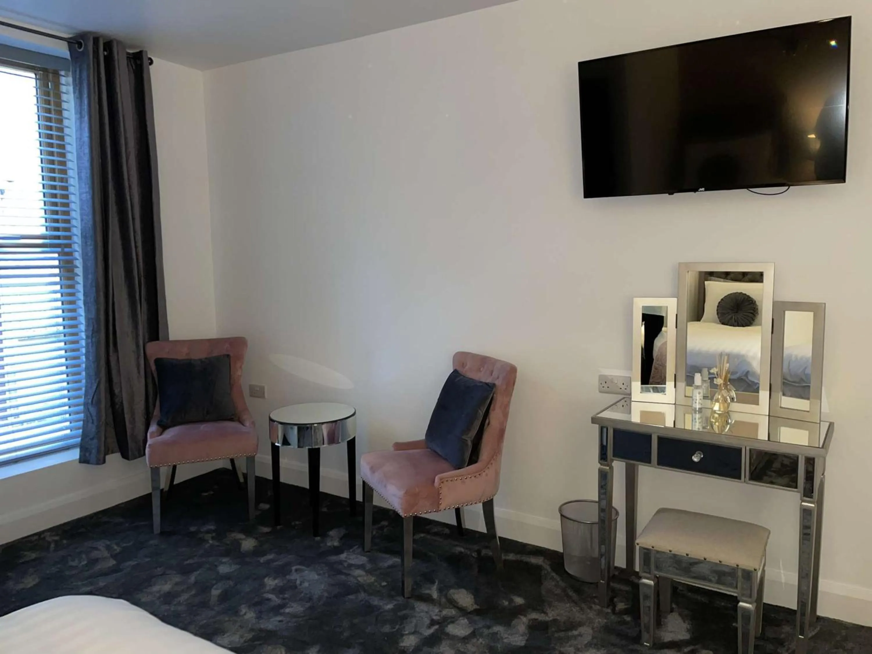 Atlantic Lodge, Main Street Ardara