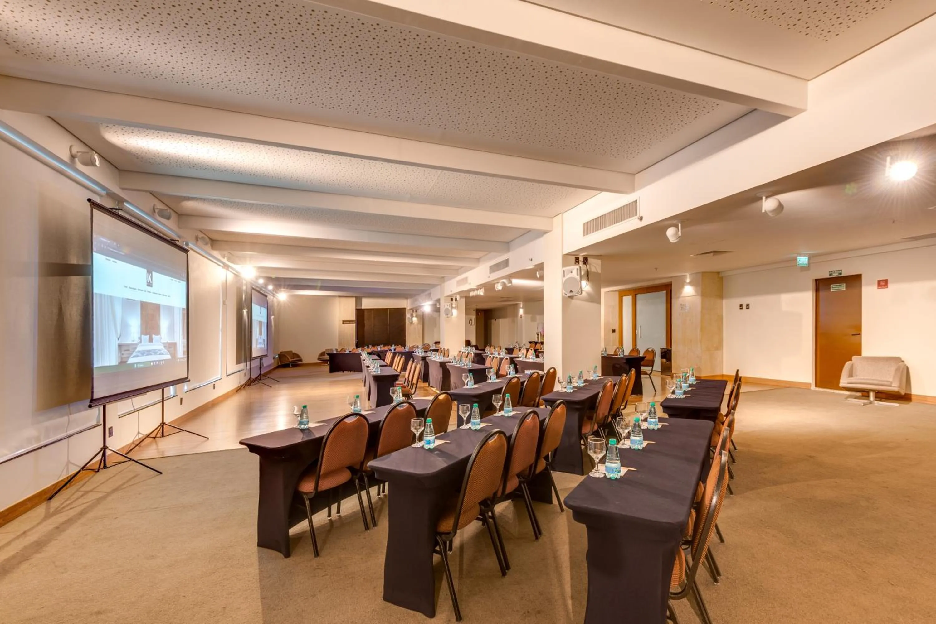 Banquet/Function facilities in K Hotel