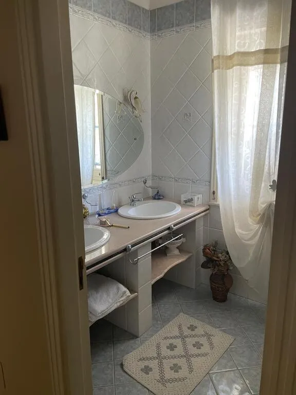 Bathroom in B&B Alba