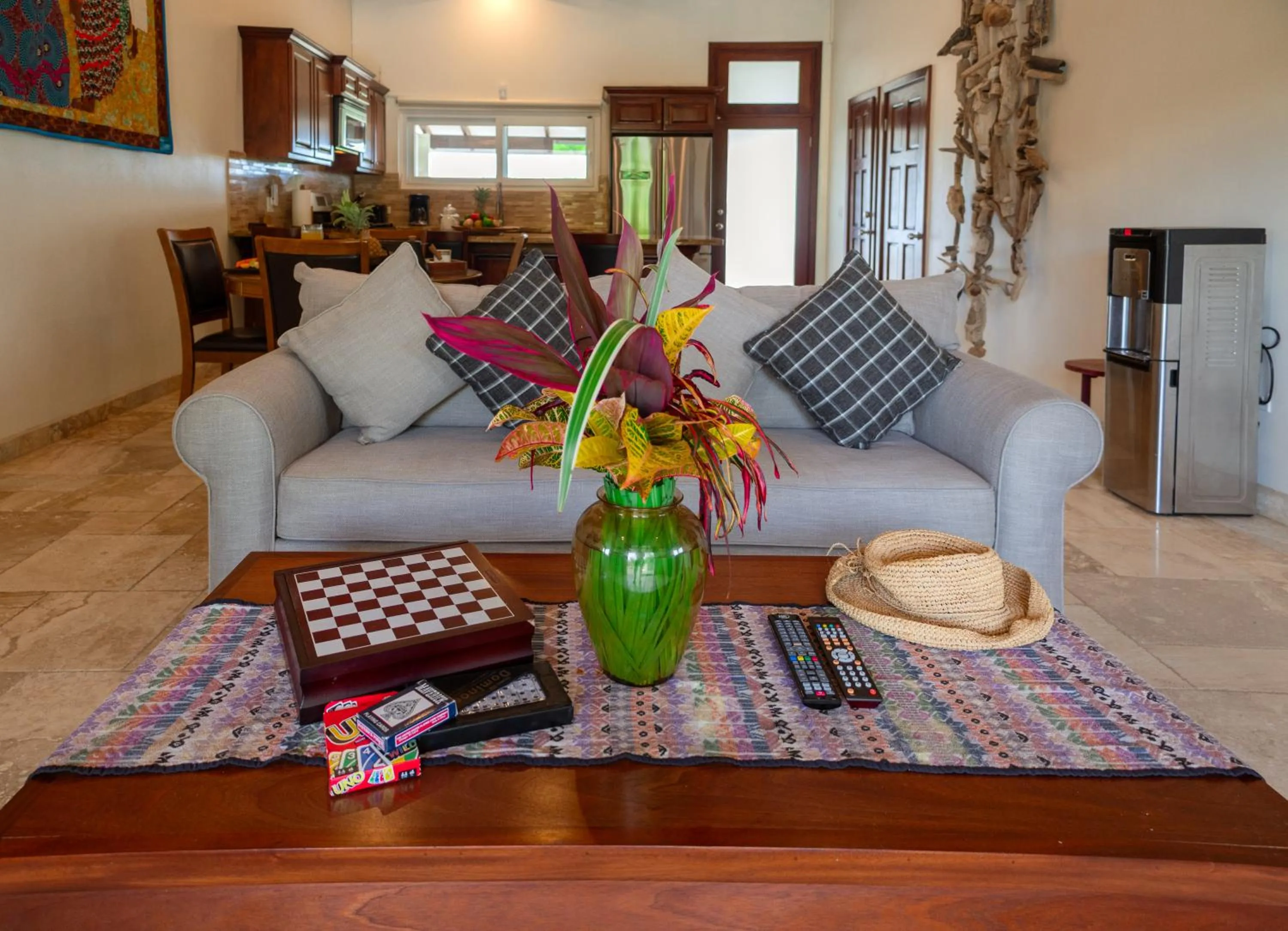 Living room in The Lodge at Jaguar Reef