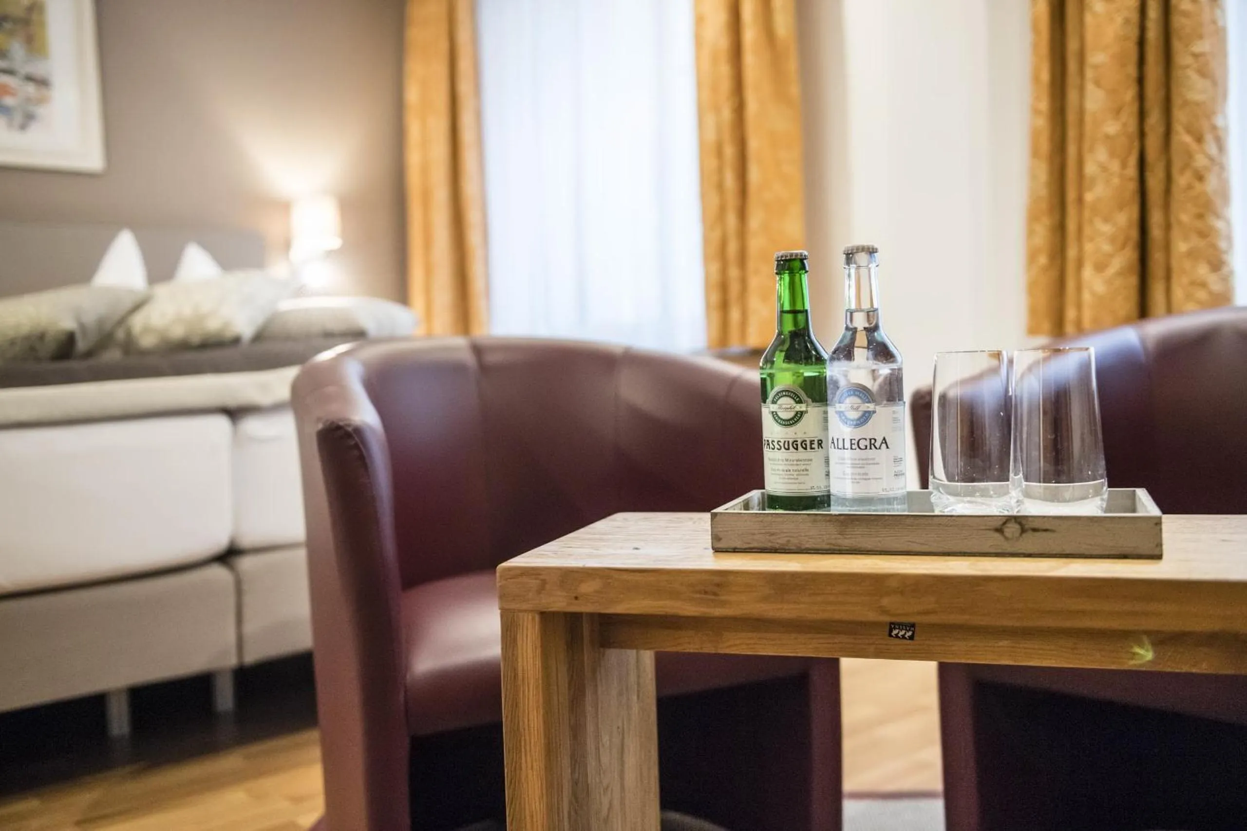 Photo of the whole room in Hotel Stern Chur