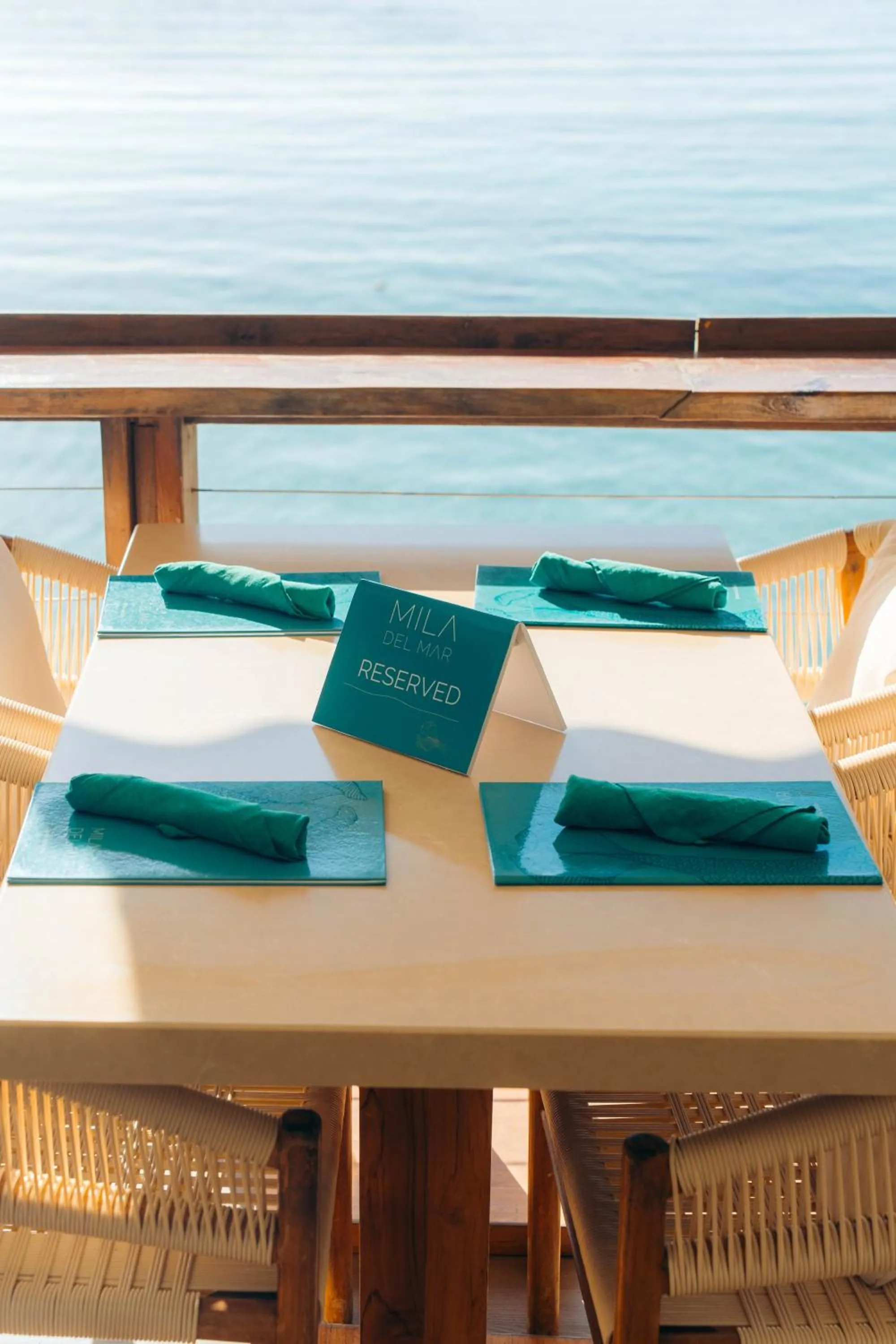 Restaurant/places to eat in The Beach House Boutique Hotel