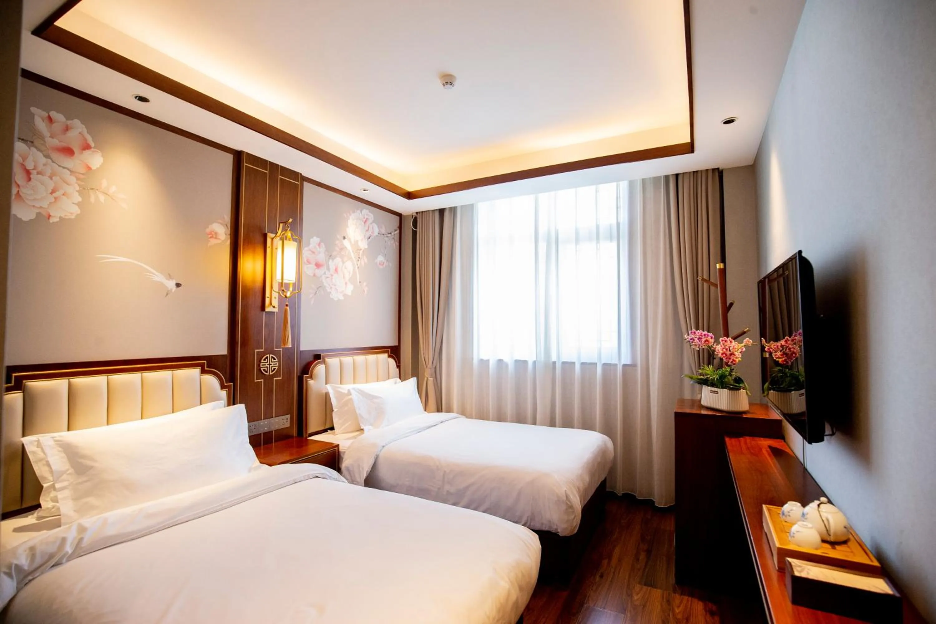 Photo of the whole room, Bed in Pierr Palace Hotel (Beijing Nanluo Guxiang)