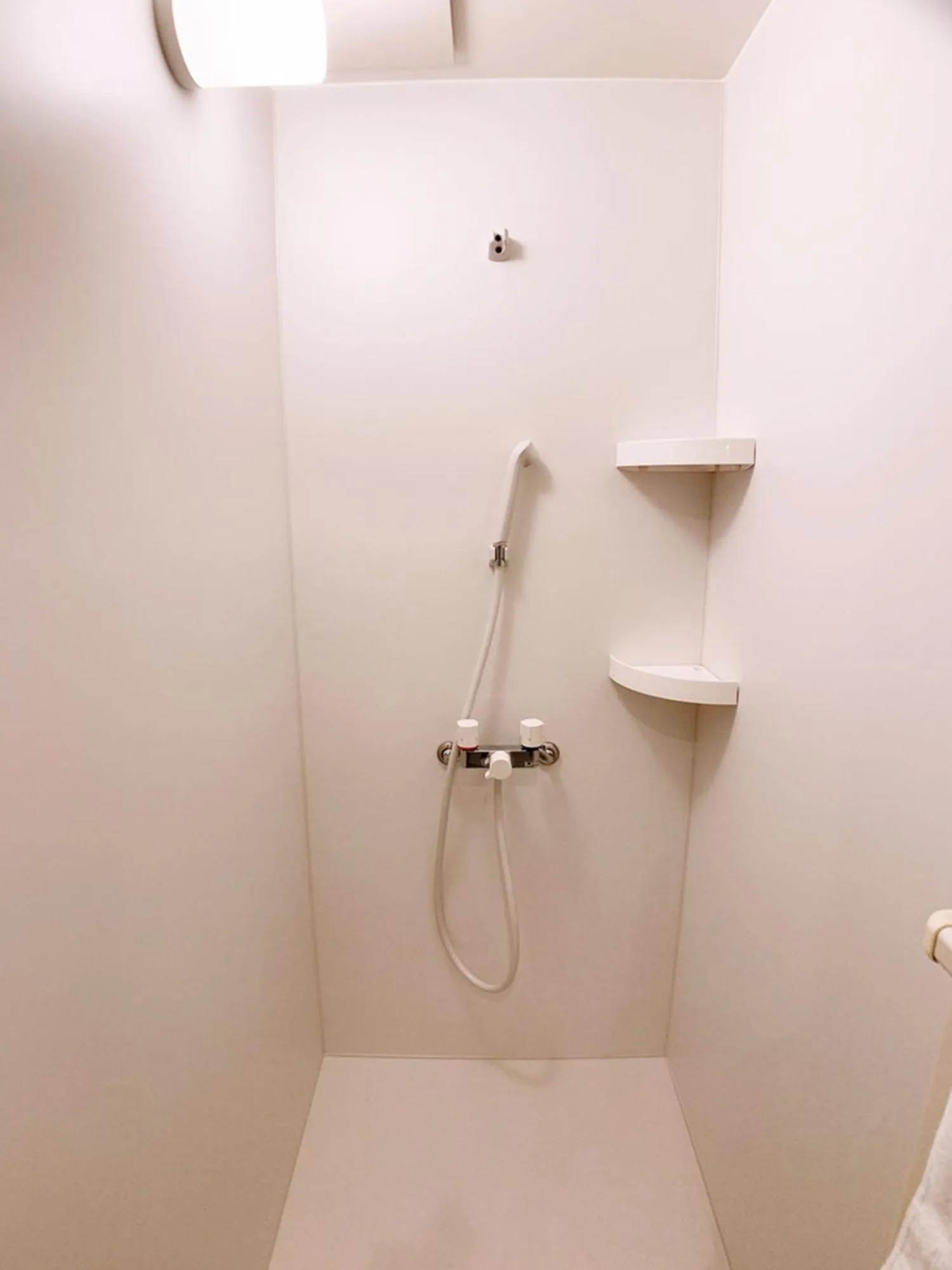 Bar & Hotel Colors MIYAJIMA