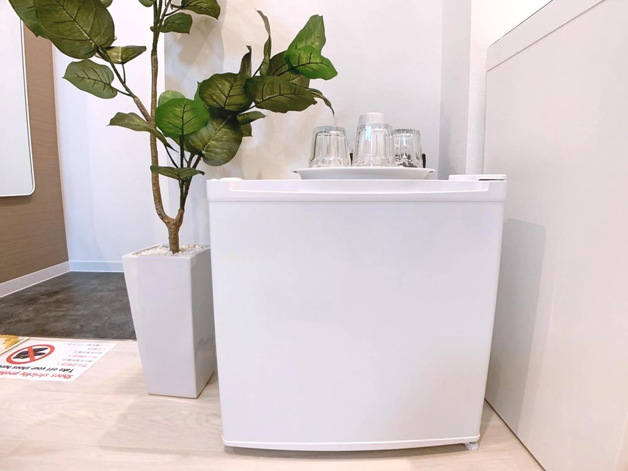 Bar & Hotel Colors MIYAJIMA