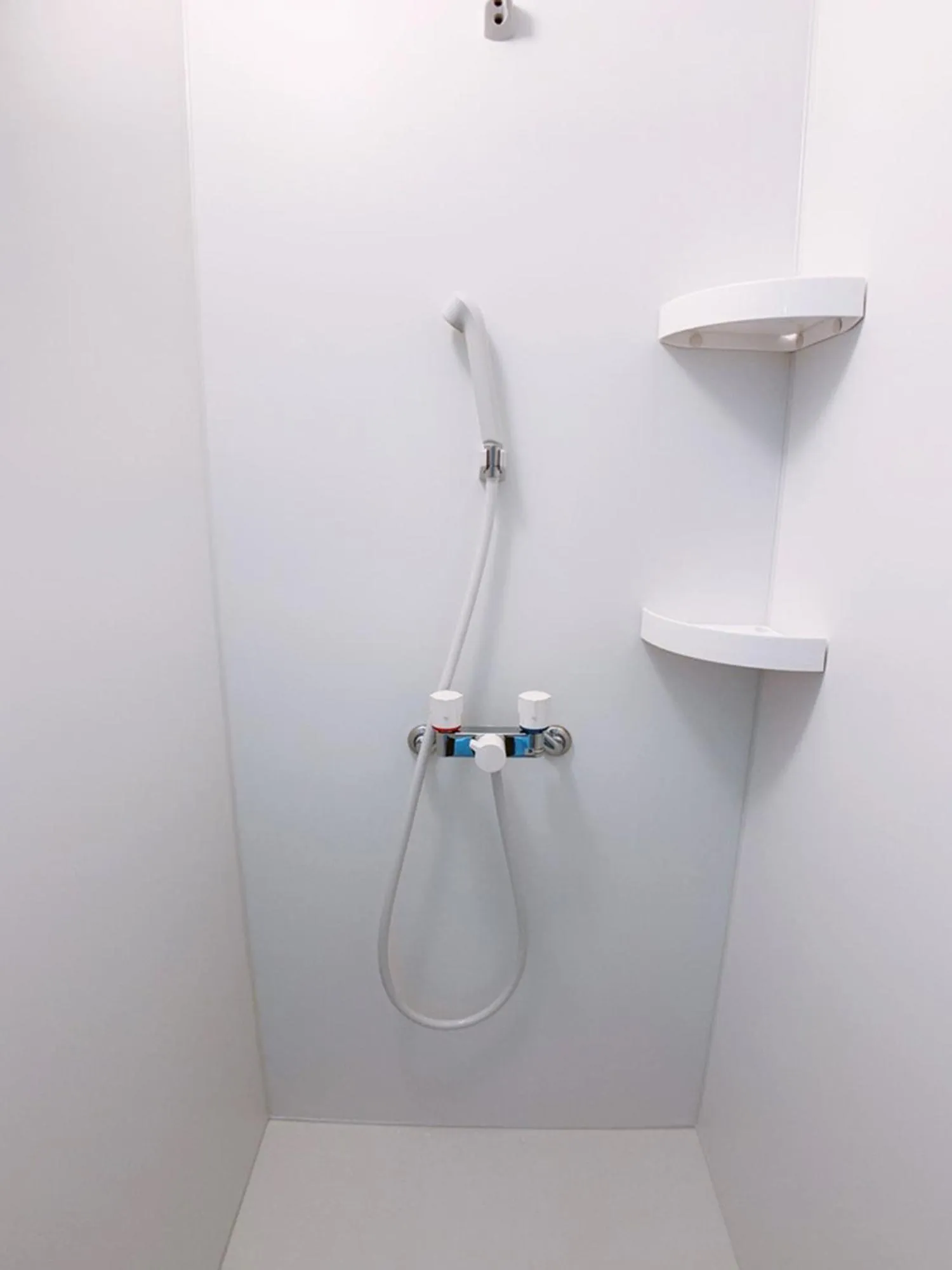 Bar & Hotel Colors MIYAJIMA