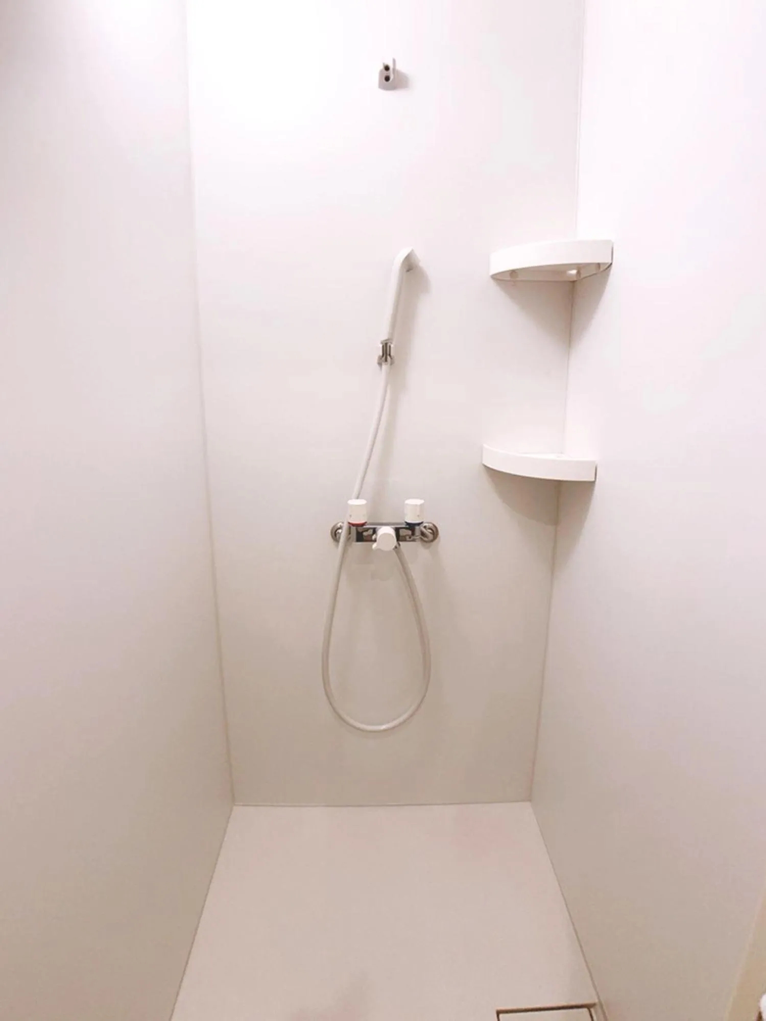 Bar & Hotel Colors MIYAJIMA