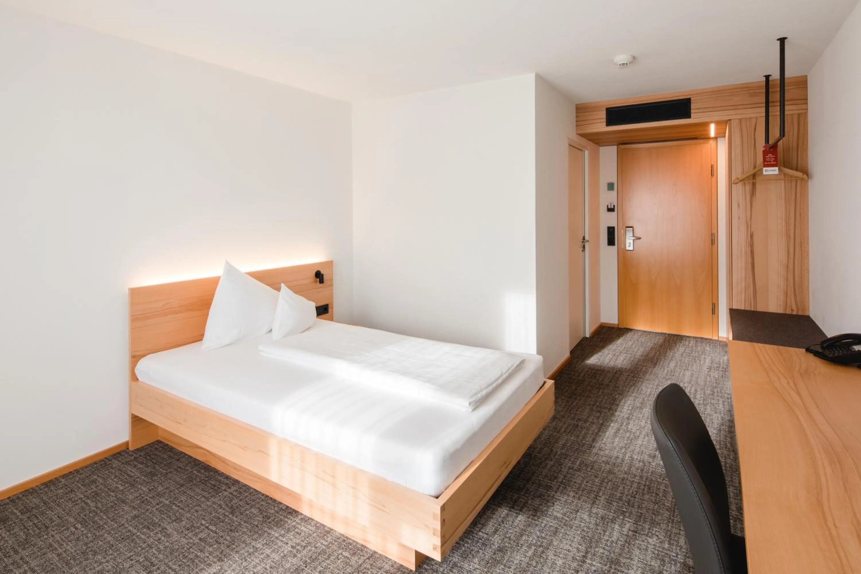 Photo of the whole room, Bed in Hotel Krone