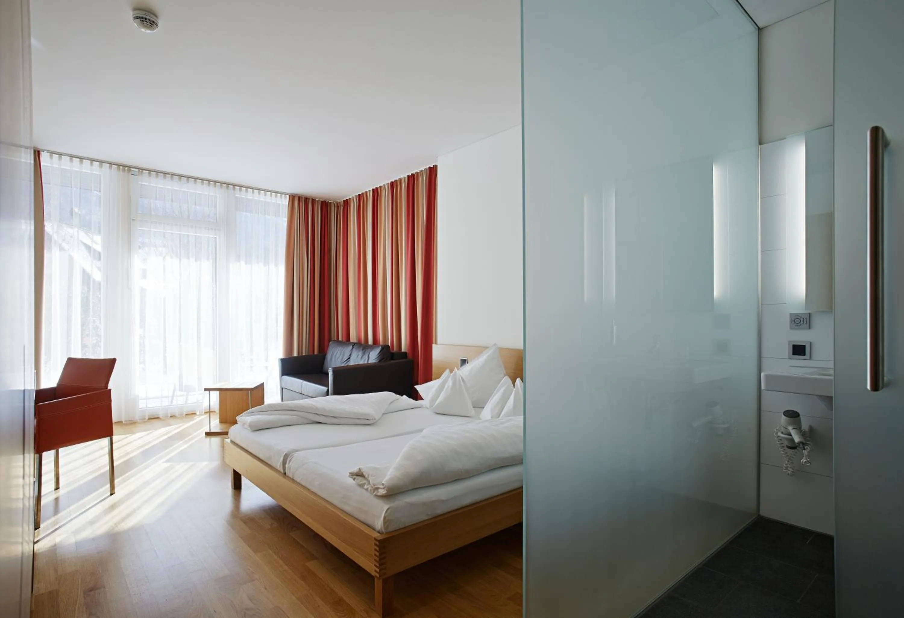 Photo of the whole room, Bed in Hotel Krone