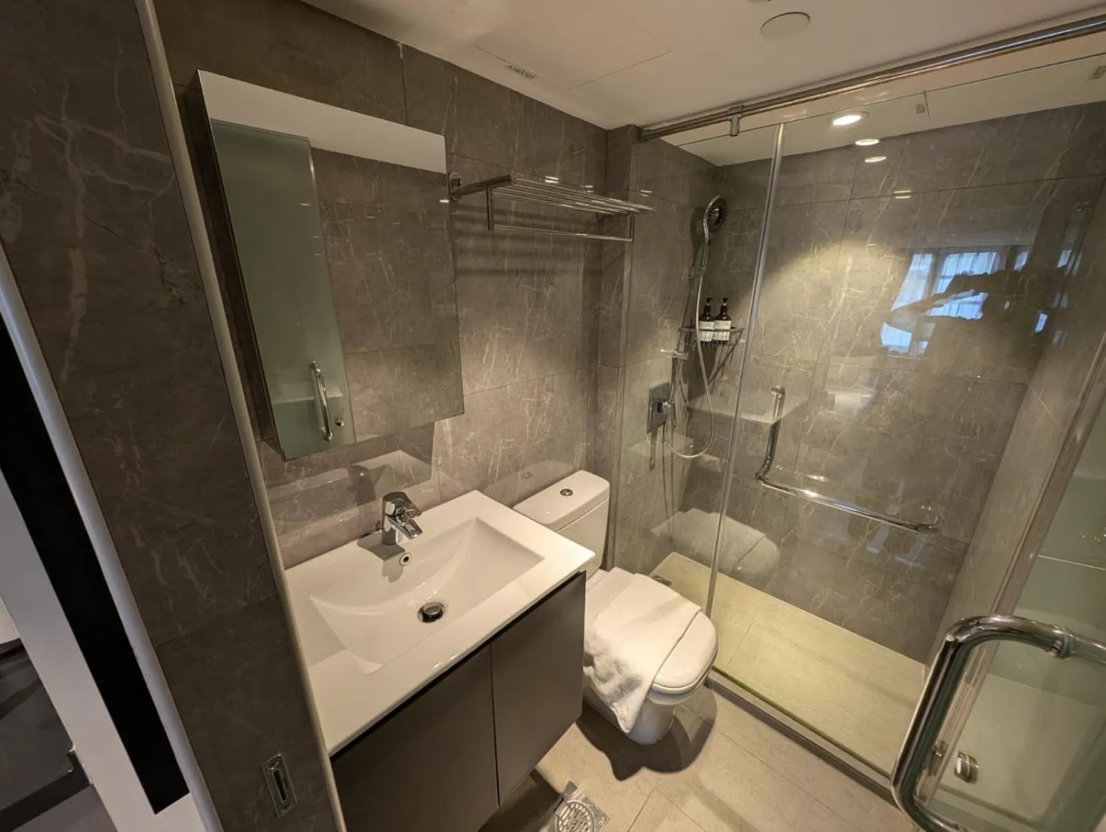 Heritage Collection on Boat Quay - Quayside Wing - Mobile App Check-In