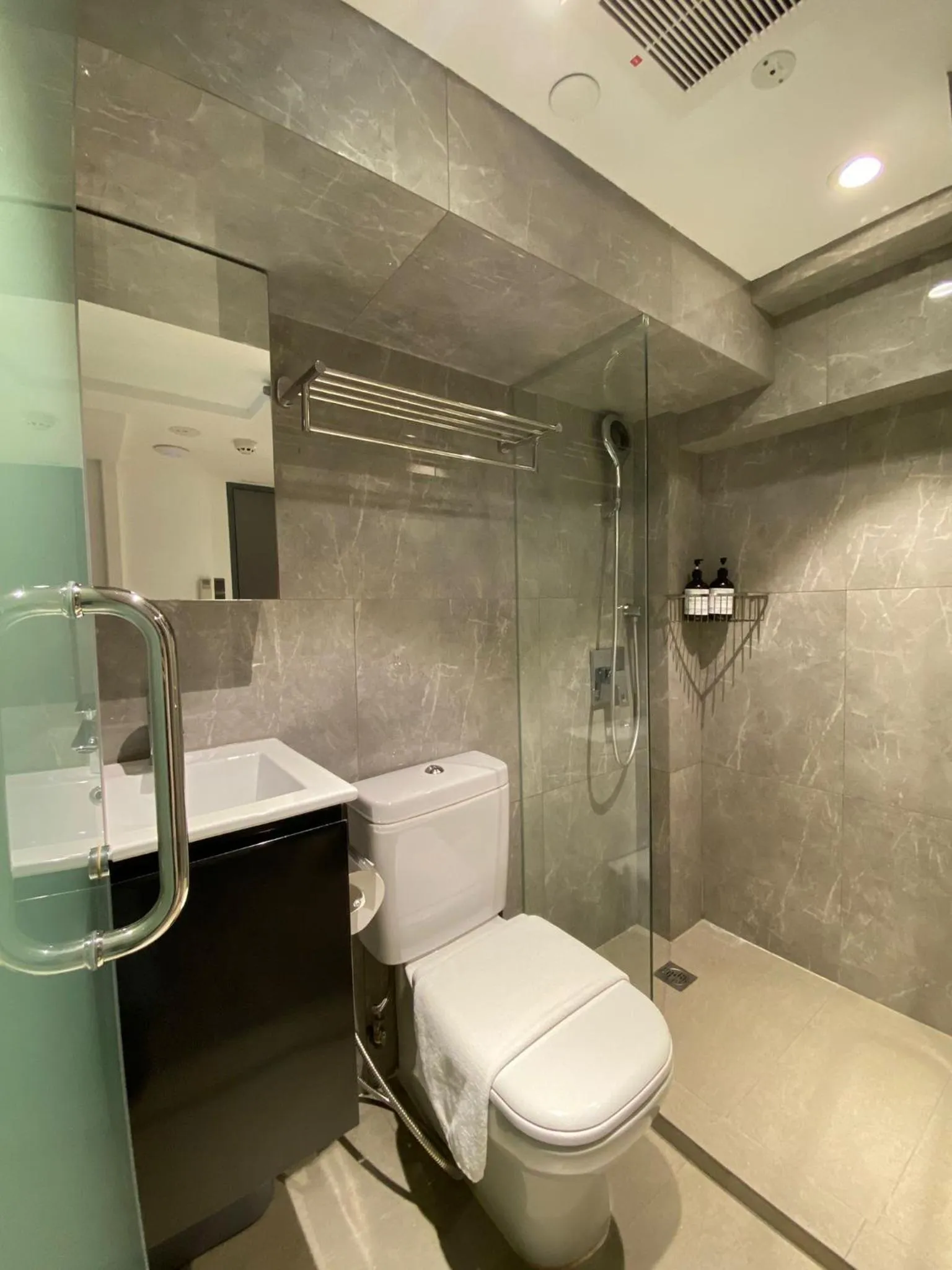 Heritage Collection on Boat Quay - Quayside Wing - Mobile App Check-In