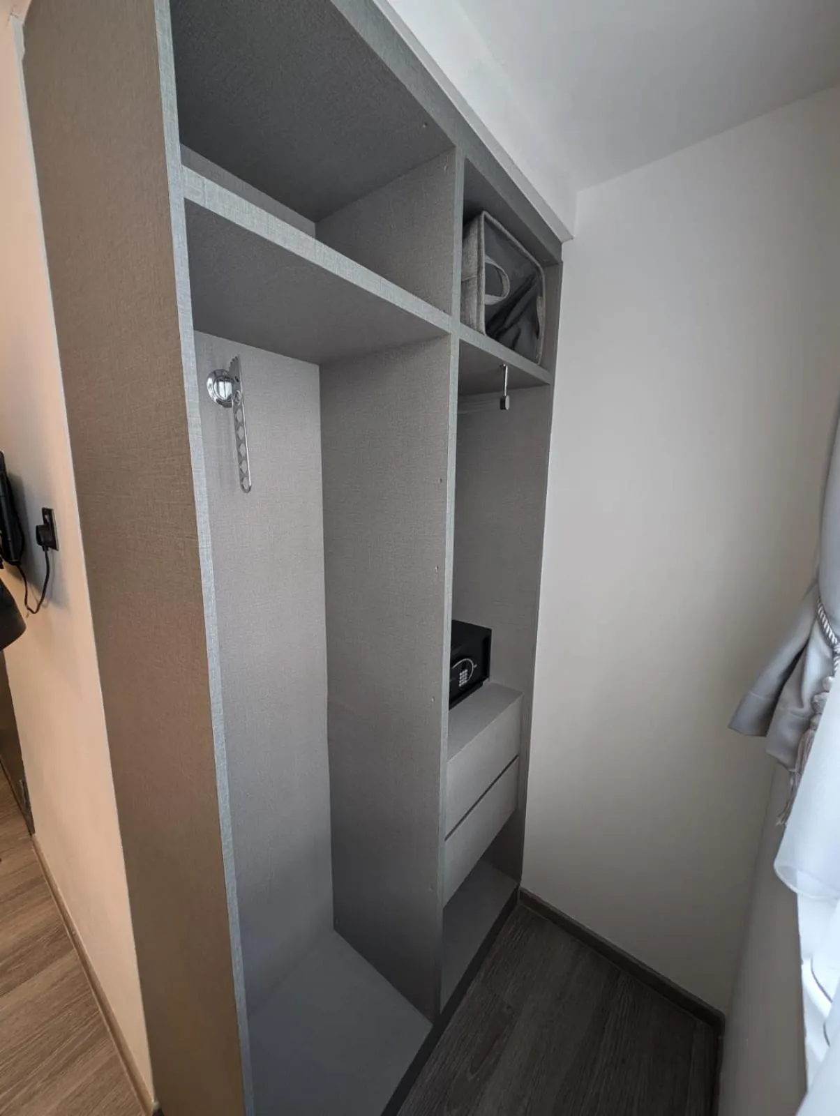 Bed in Heritage Collection on Boat Quay - Quayside Wing - Mobile App Check-In