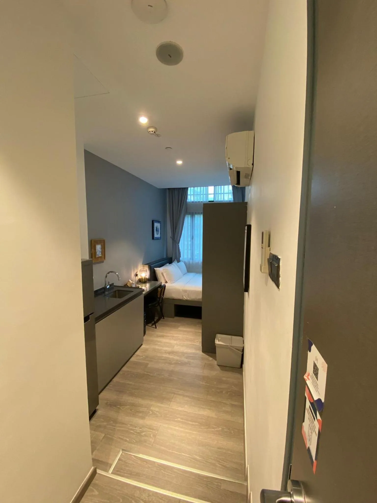 Bed in Heritage Collection on Boat Quay - Quayside Wing - Mobile App Check-In