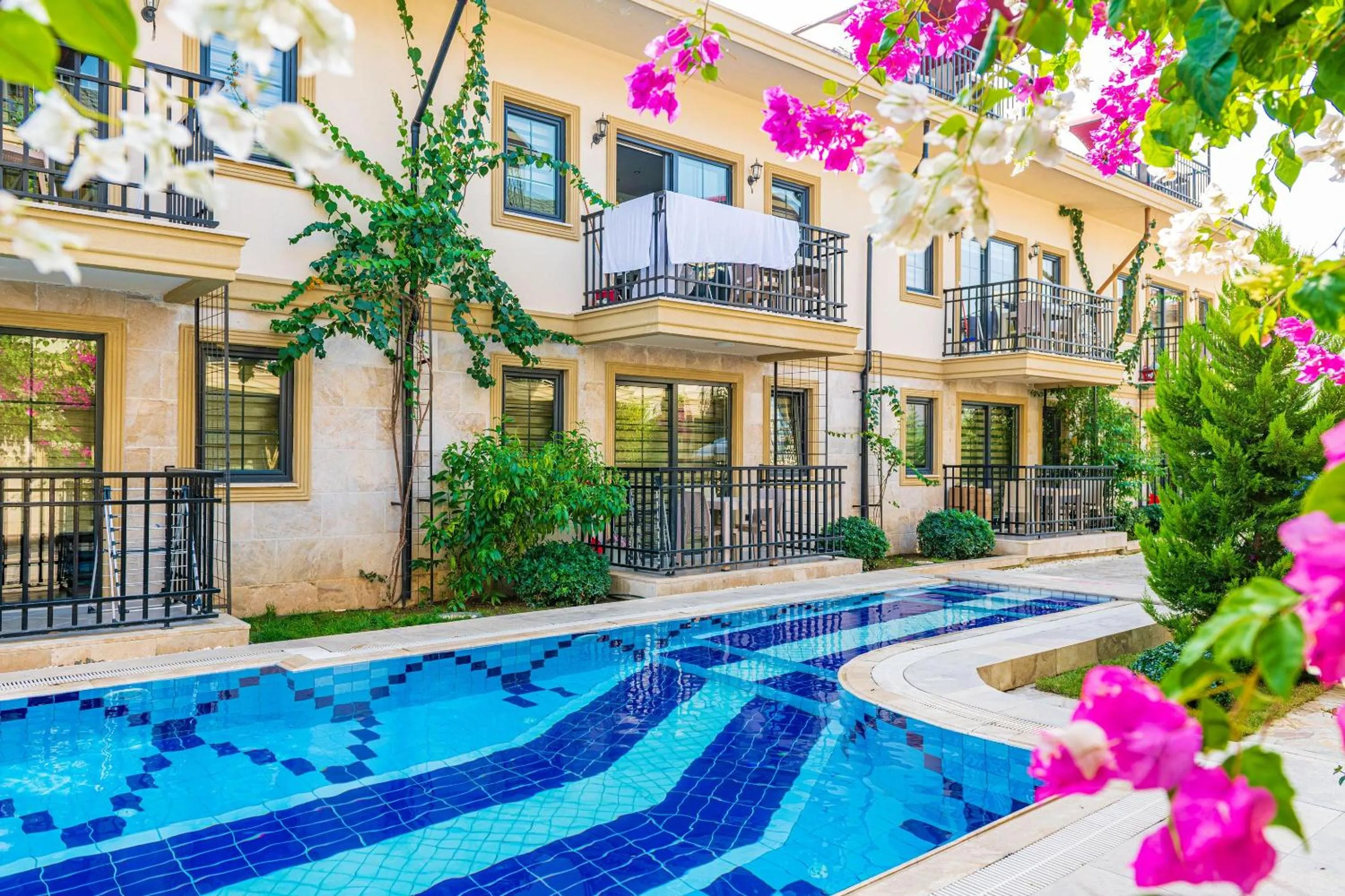 Property building in Yaşam Park Apart Hotel - Fethiye Calis Beach