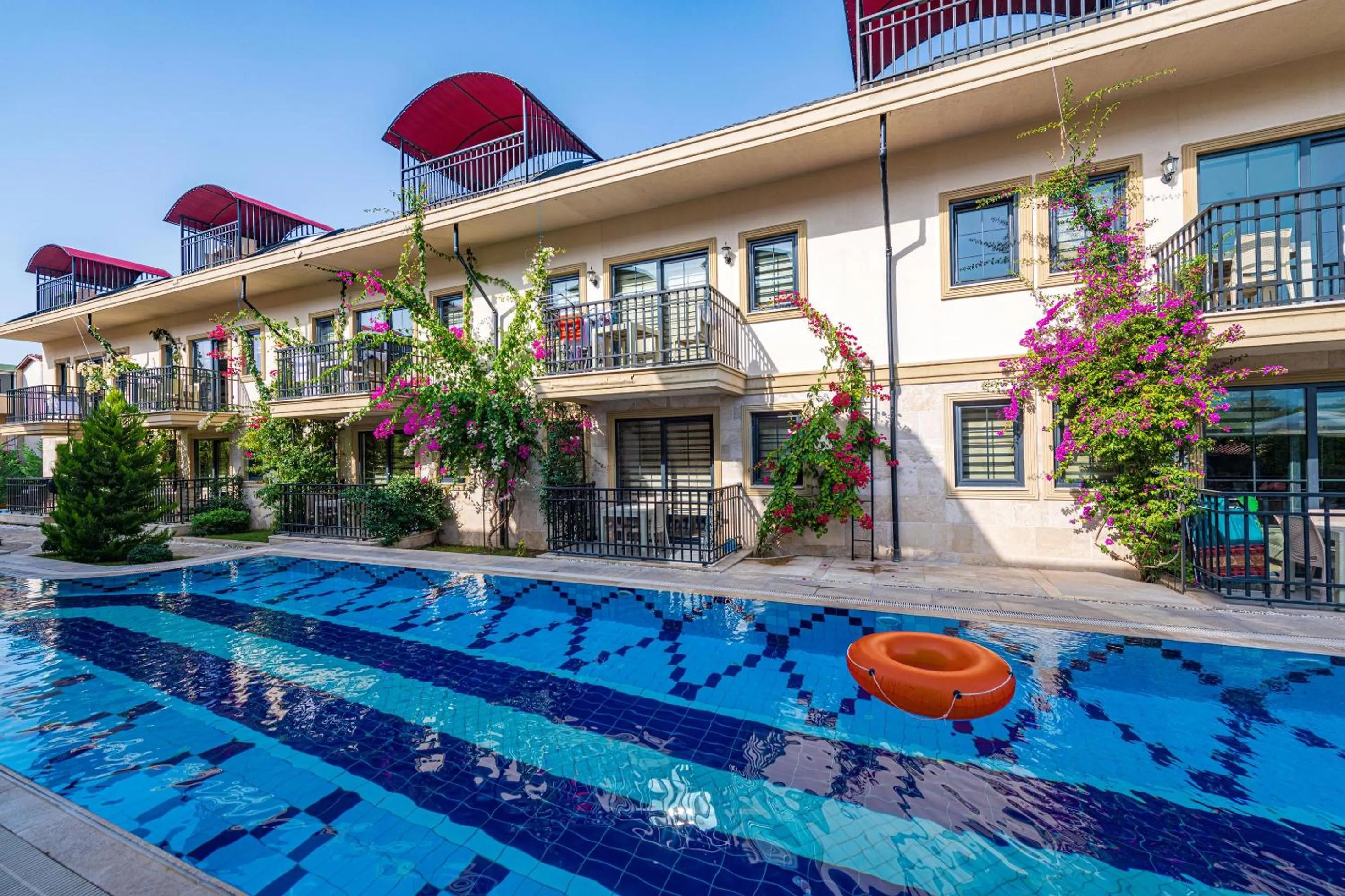 Property building in Yaşam Park Apart Hotel - Fethiye Calis Beach