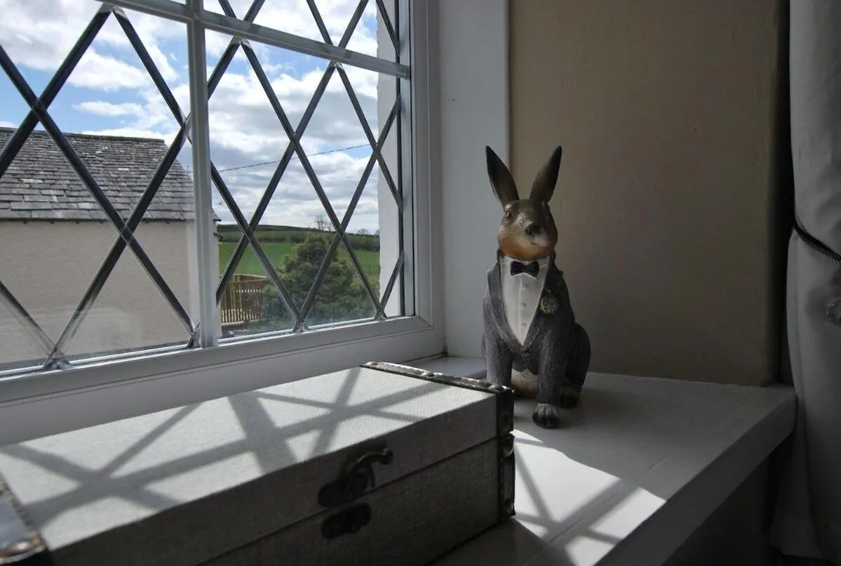 Other, Bed in the punchbowl hotel