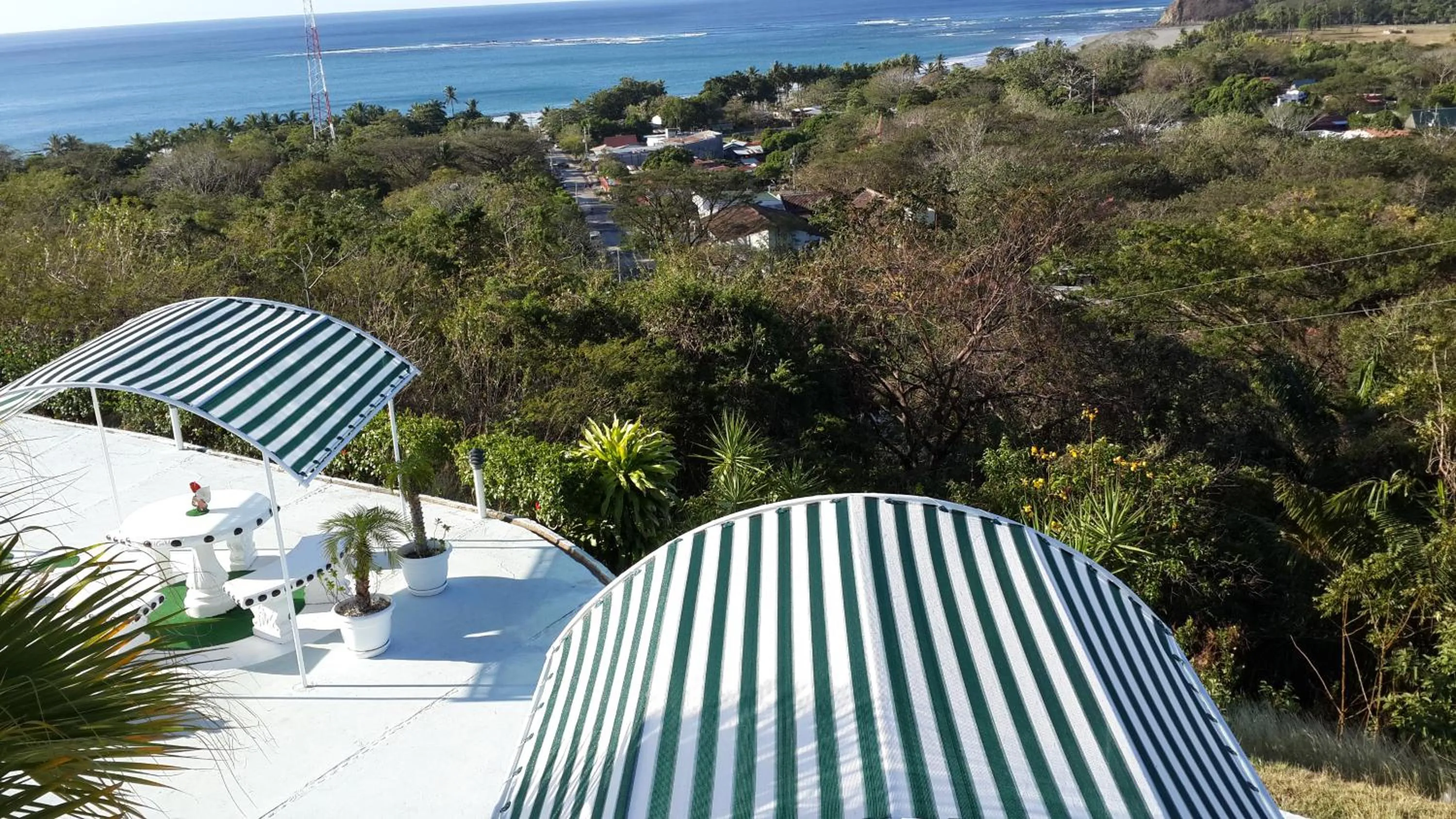 Sea view in Barracuda apartments