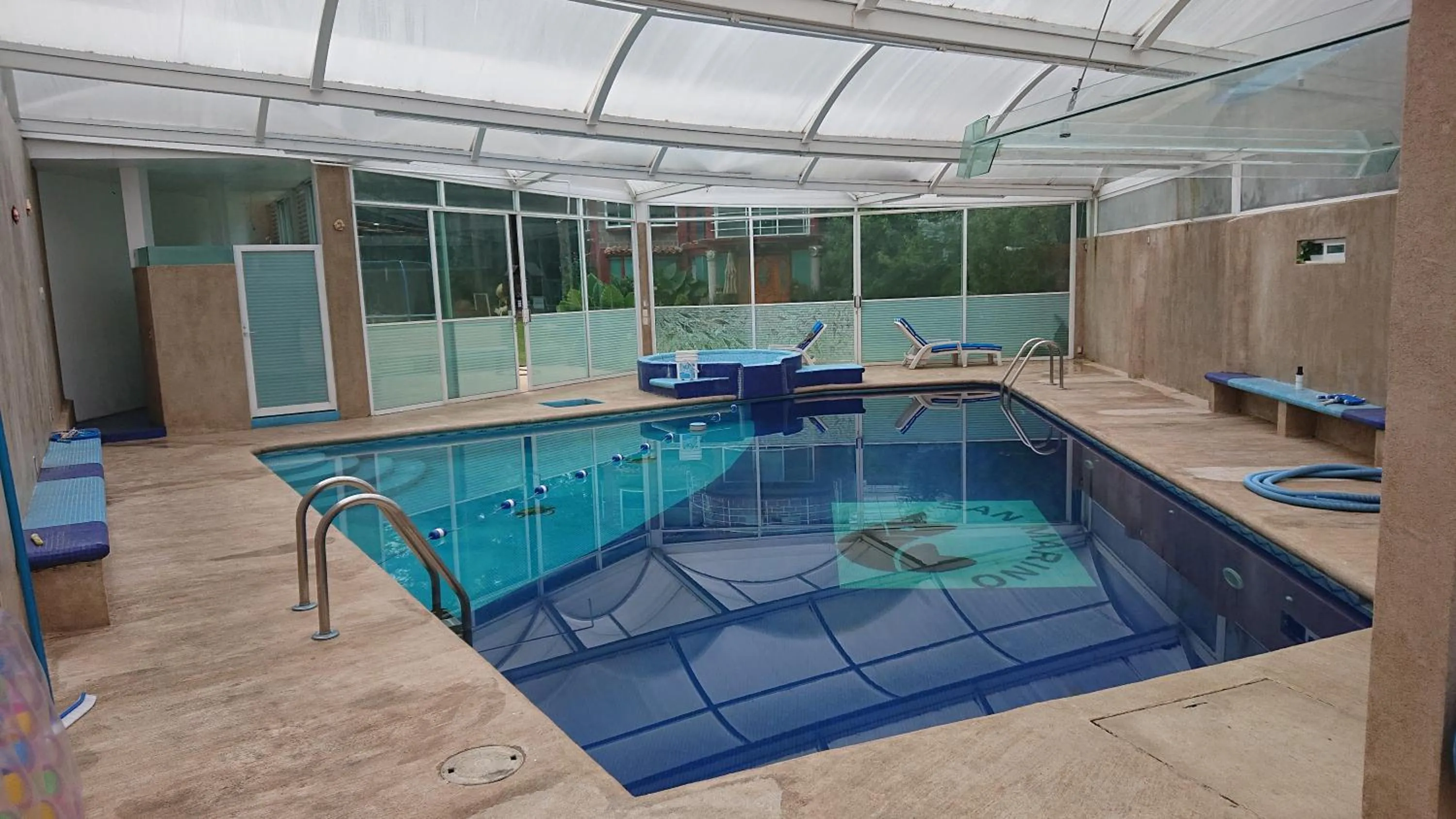 Swimming pool in Alberca climatizada, con departamento para grupos!!