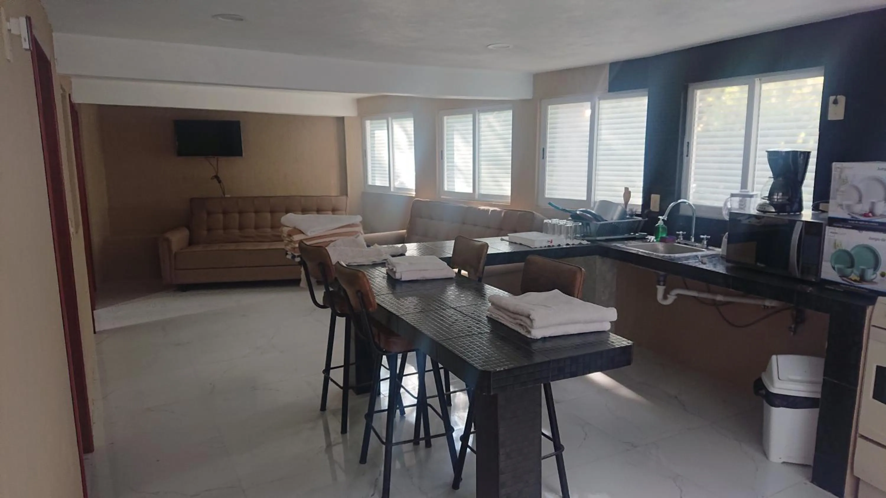 Alberca climatizada, con departamento para grupos!!