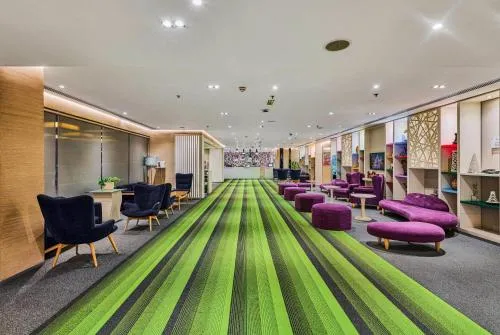 Ramada Hotel, Suites and Apartments by Wyndham Dubai JBR